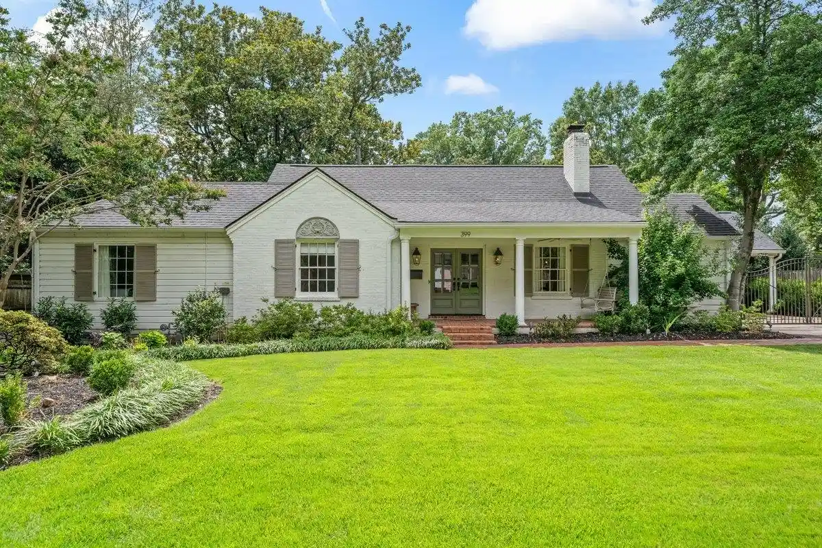 Photo 1 of Sale Pending at 399 Greenfield Rd, Memphis, TN 38117 | MLS# 10224445 | Listing updated on 2026-09-22