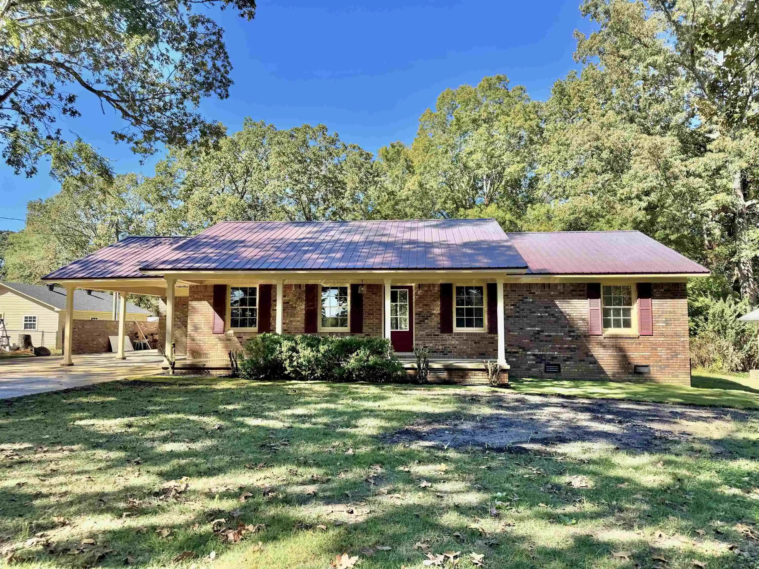 1st image of 45 York Ln, Savannah, TN 38372 | MLS# 10224453