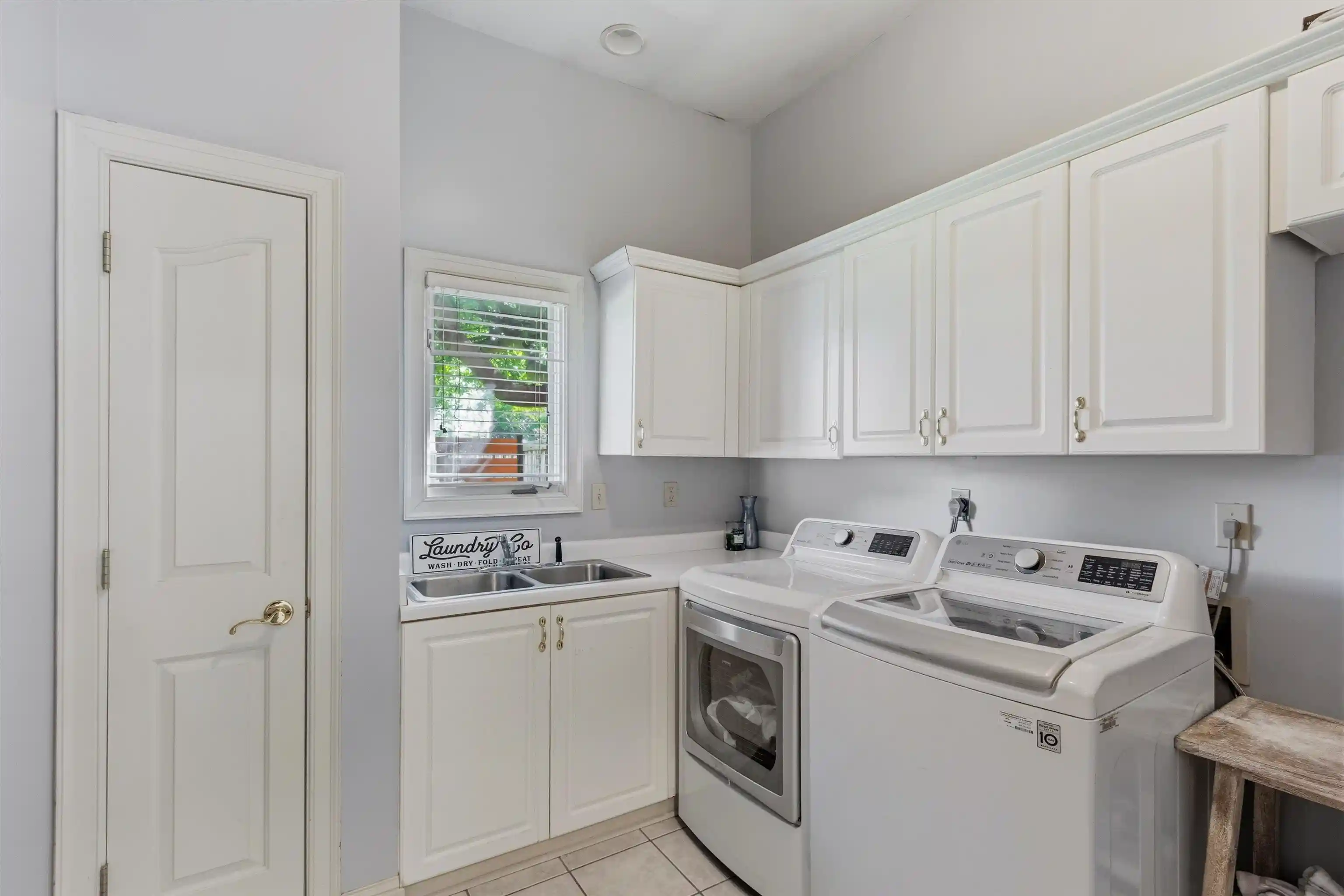 Photo 3 of Single family home for sale at 3606 Fairwood Cv, Memphis, TN 38125 | MLS# 10224503 | Listing updated on 2026-09-03