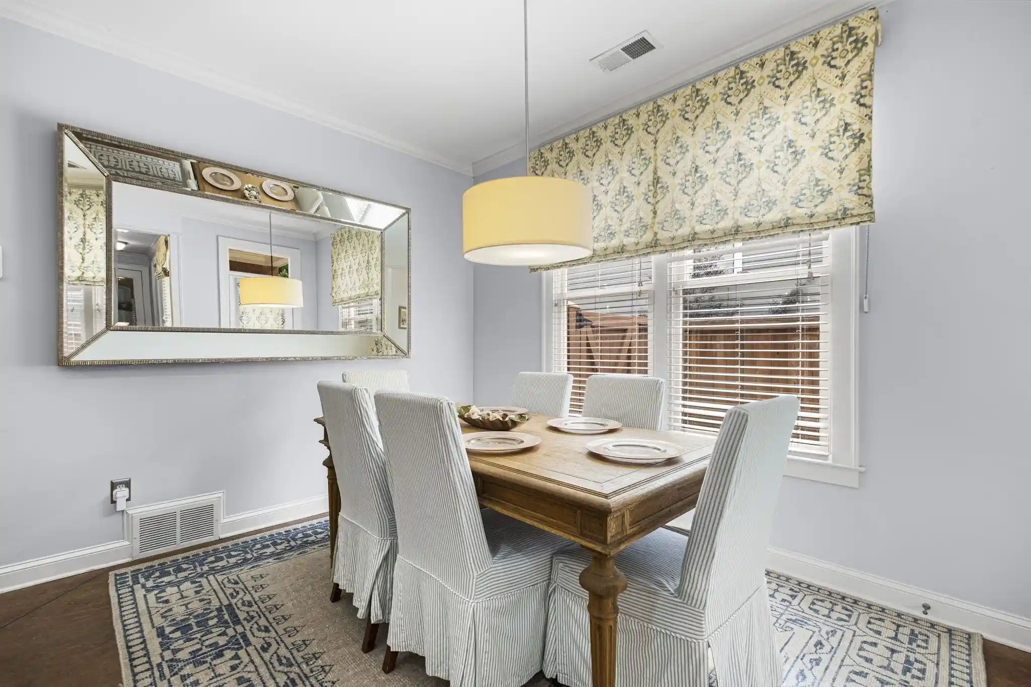 Photo 3 of Single family home for sale at 1918 Elzey Ave, Memphis, TN 38104 | MLS# 10224532 | Listing updated on 2026-08-20