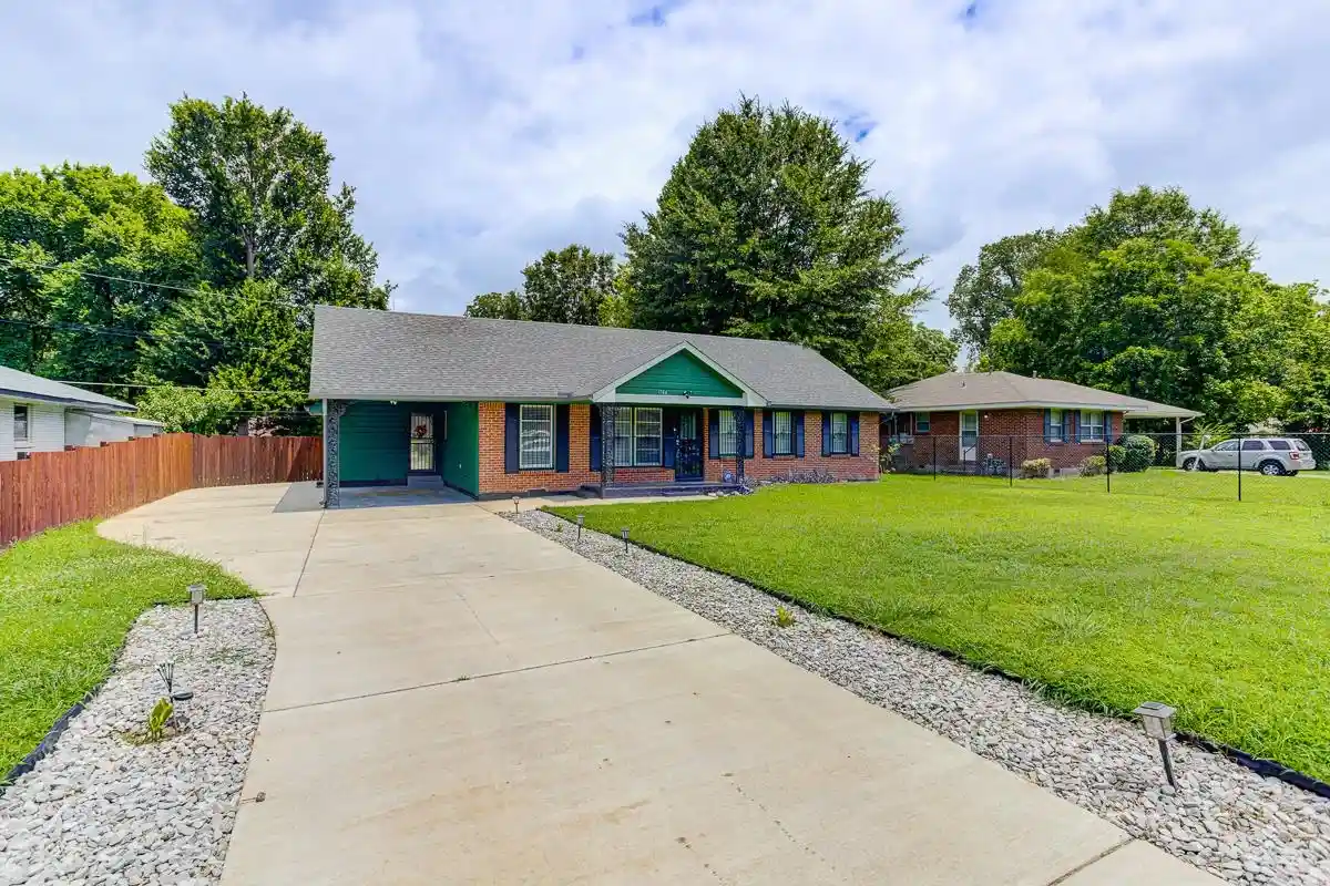 1st image of 1744 Goodhaven Dr, Memphis, TN 38116 | MLS# 10224558