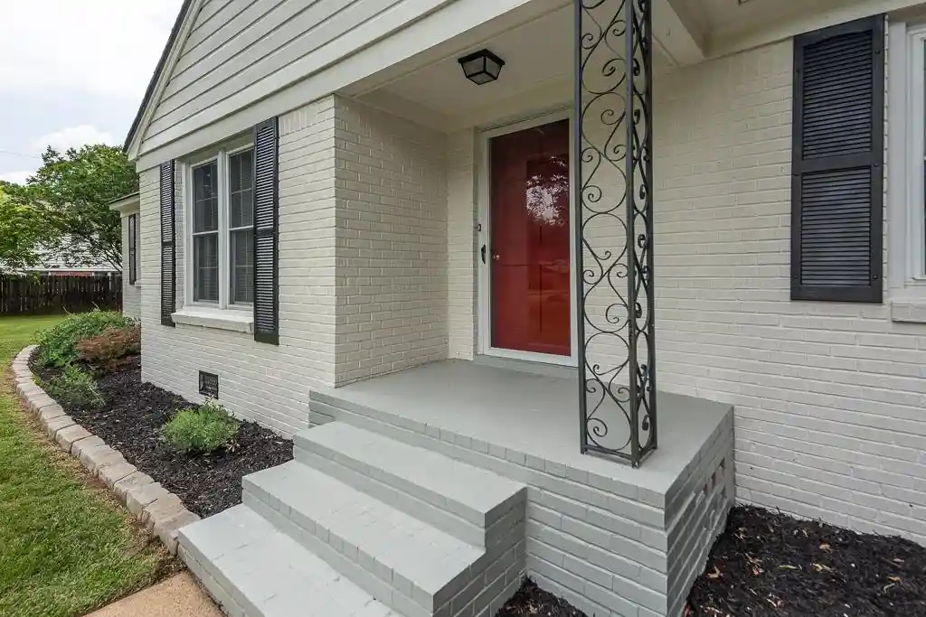 Photo 2 of Sale Pending at 670 Peterson Lake Rd, Collierville, TN 38017 | MLS# 10224563 | Listing updated on 2026-08-20