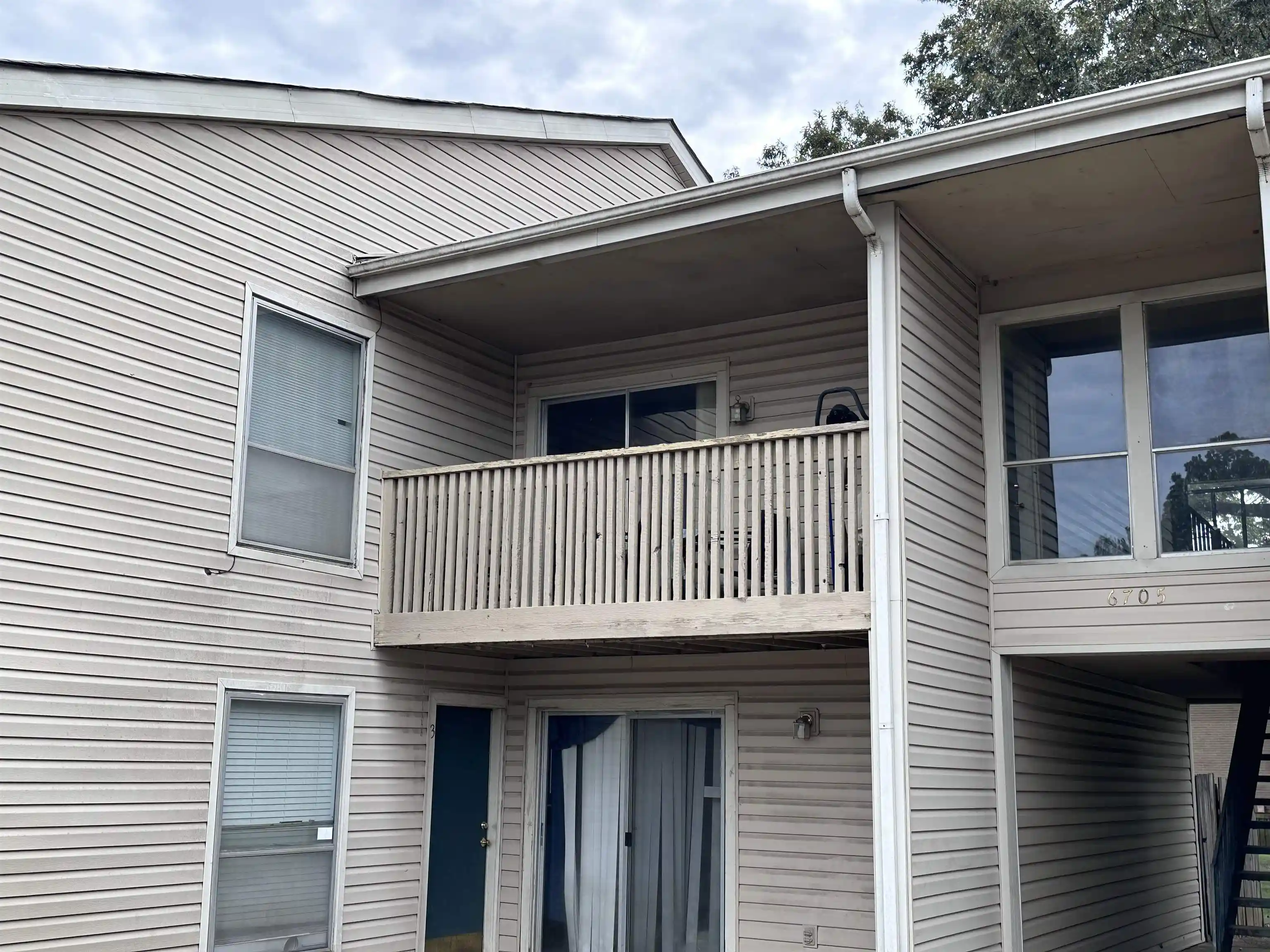 Photo 2 of Condo for sale at 6705 Majestic Oak Pl #4, Memphis, TN 38120 | MLS# 10224574 | Listing updated on 2026-08-06