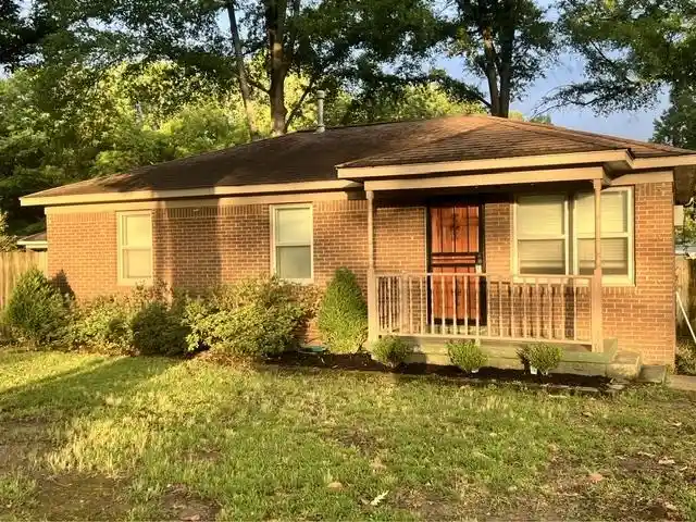 Homes for sale in Collierville, TN | 170 Wilson St, Collierville, TN 38017 | MLS# 10224580