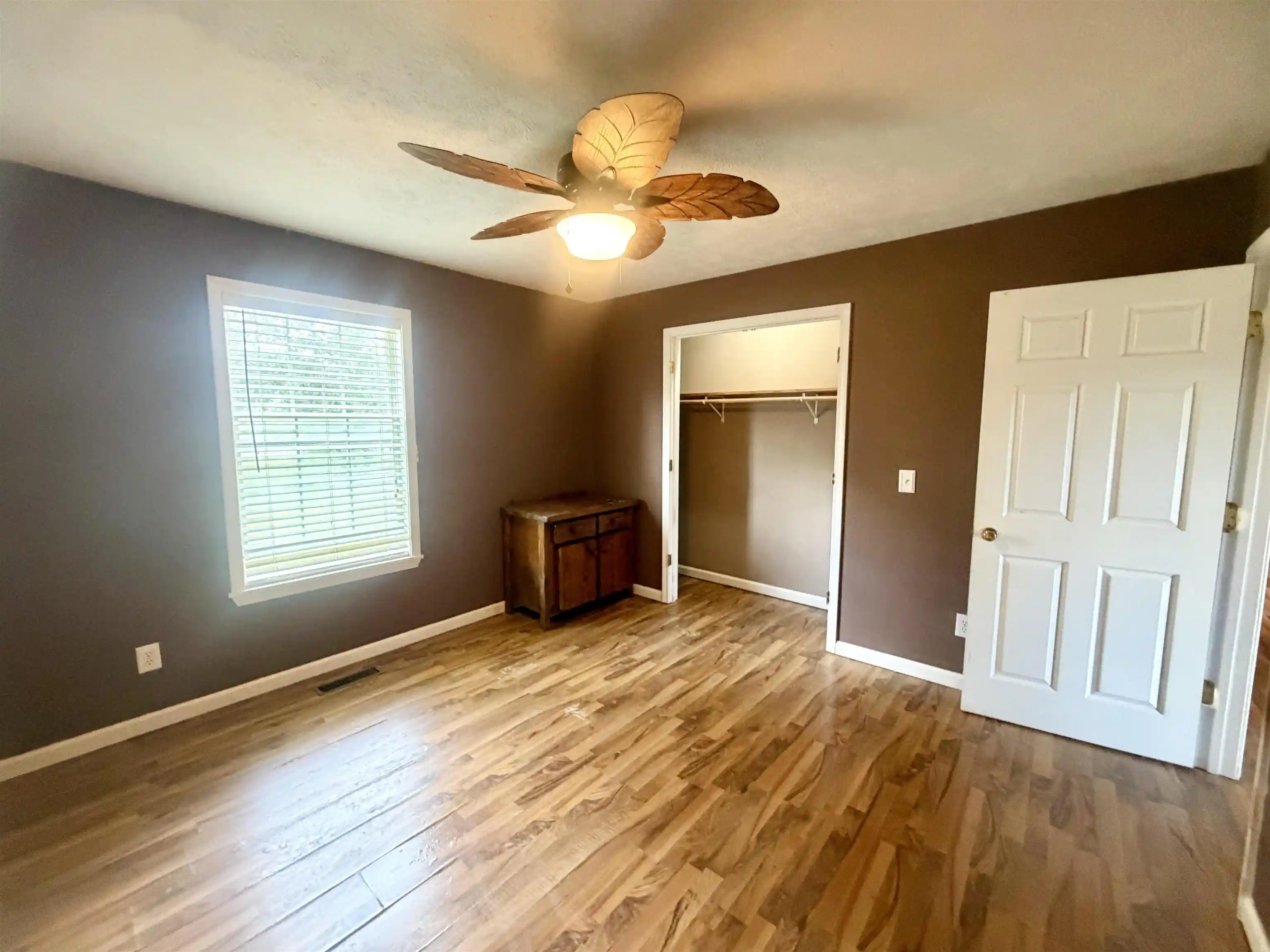 Photo 3 of Single family home for sale at 1551 Leapwood Enville Rd, Adamsville, TN 38310 | MLS# 10224596 | Listing updated on 2026-09-17
