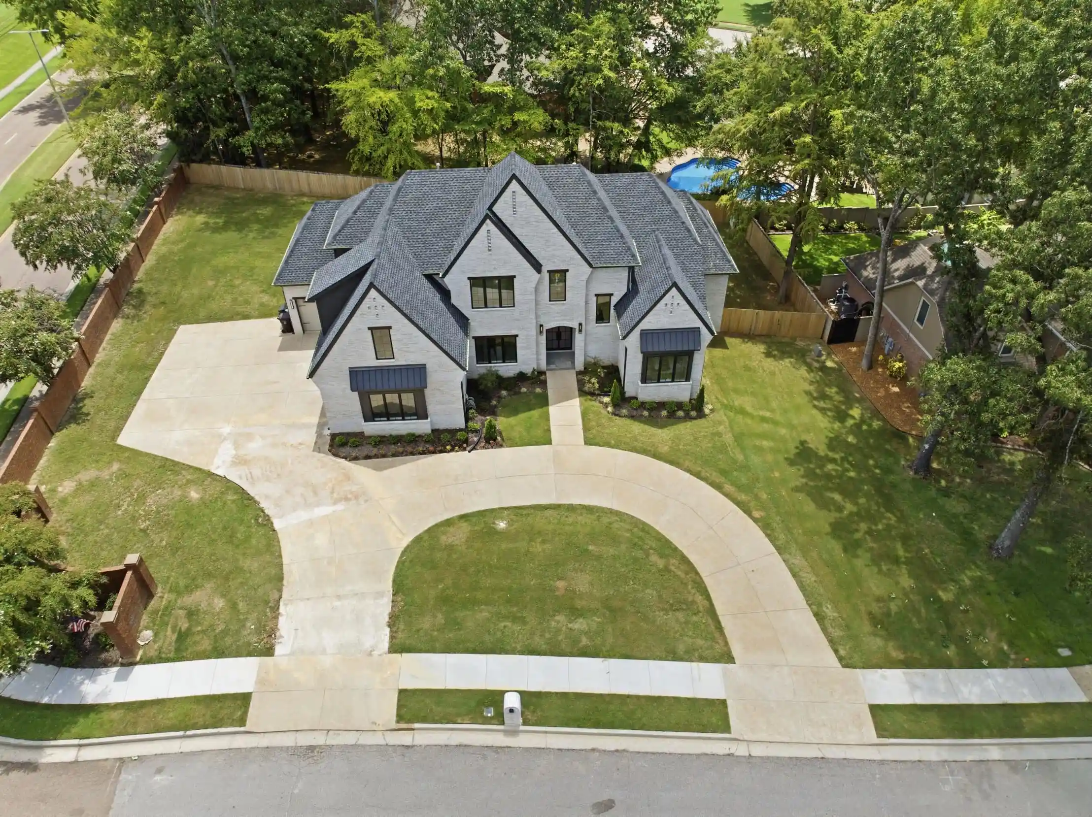 Photo 1 of Single family home for sale at 739 Polo Run Dr, Collierville, TN 38017 | MLS# 10224597 | Listing updated on 2026-09-08