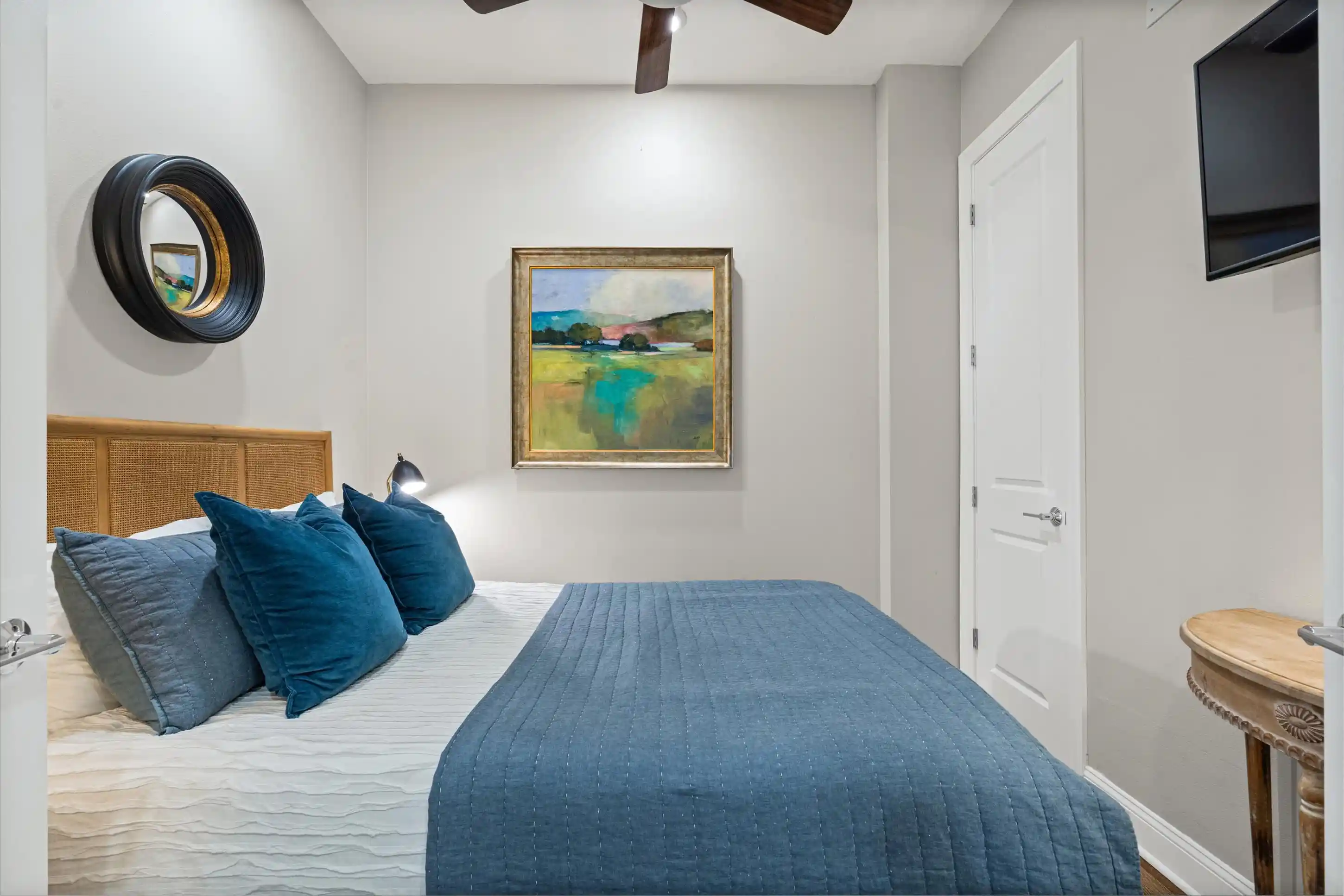Photo 2 of Condo for sale at 717 Riverside Dr #307, Memphis, TN 38103 | MLS# 10224600 | Listing updated on 2026-09-29