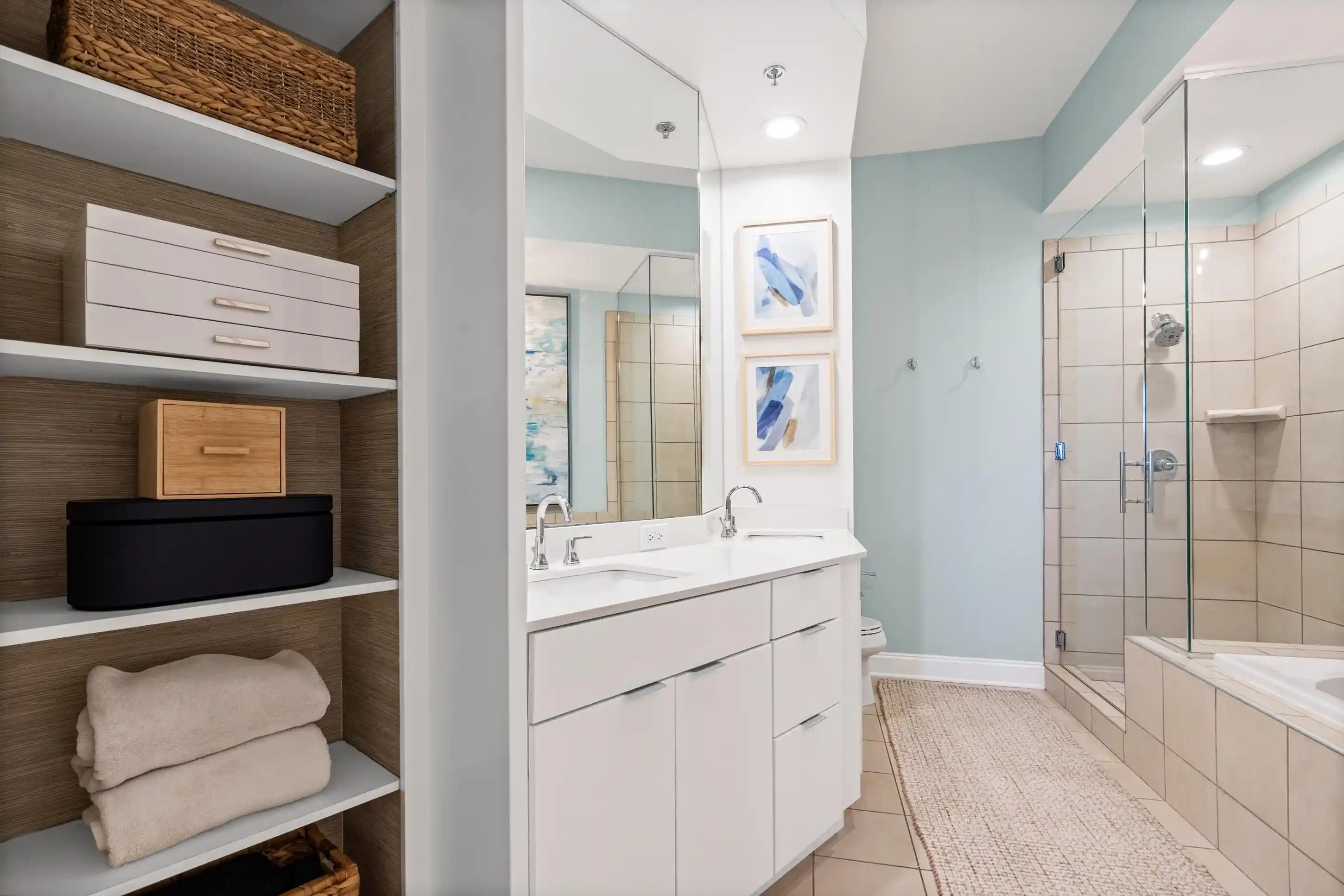 Photo 4 of Condo for sale at 717 Riverside Dr #307, Memphis, TN 38103 | MLS# 10224600 | Listing updated on 2026-09-29