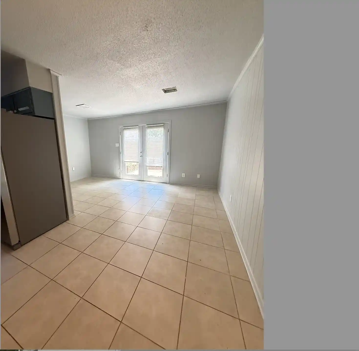 Photo 2 of Multi family home for sale at 1503 Eastmoreland Ave, Memphis, TN 38104 | MLS# 10224637 | Listing updated on 2026-07-21
