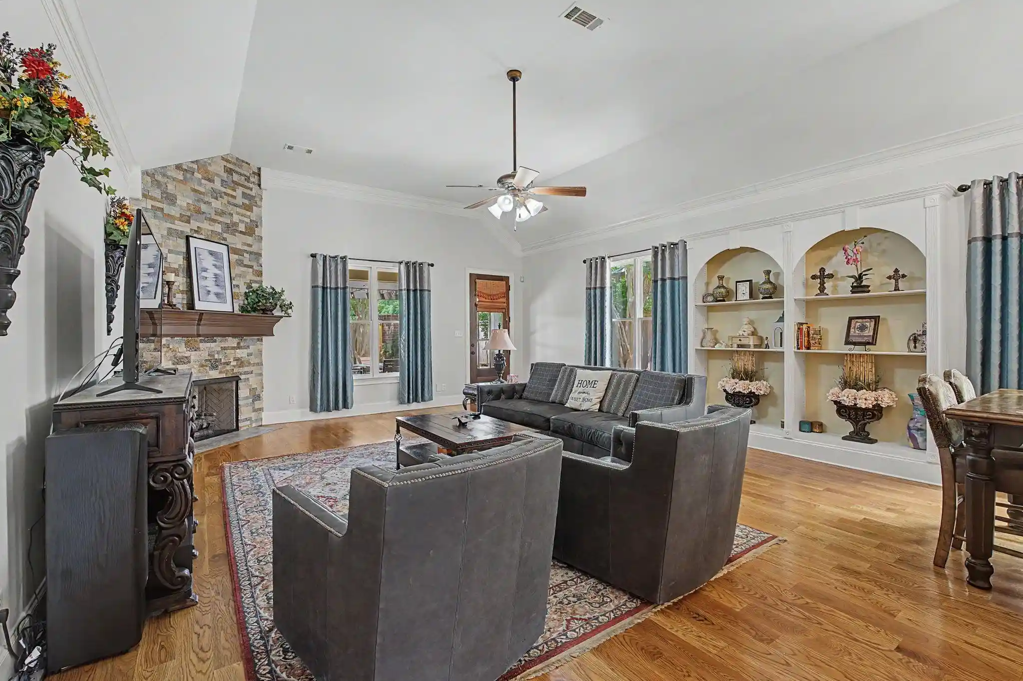 Photo 2 of Single family home for sale at 525 Ogilie Cv, Collierville, TN 38017 | MLS# 10224706 | Listing updated on 2026-07-28