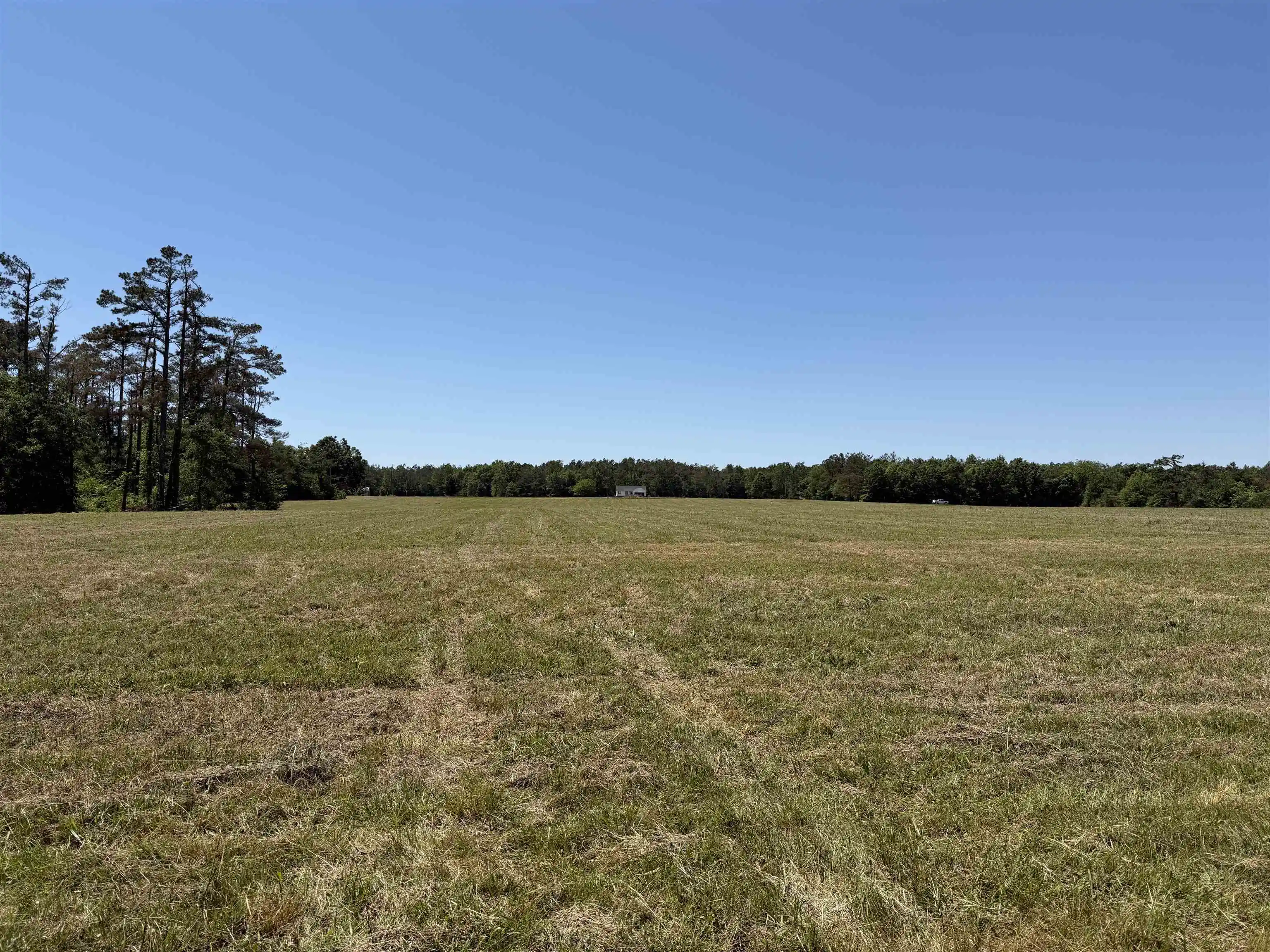 1st image of 7 Bethlehem Rd, Adamsville, TN 38310 | MLS# 10224716