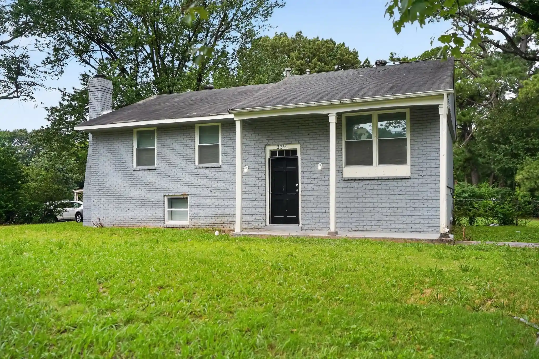 Photo 1 of Sale Pending at 3391 S Perkins Rd, Memphis, TN 38118 | MLS# 10224765 | Listing updated on 2026-09-11