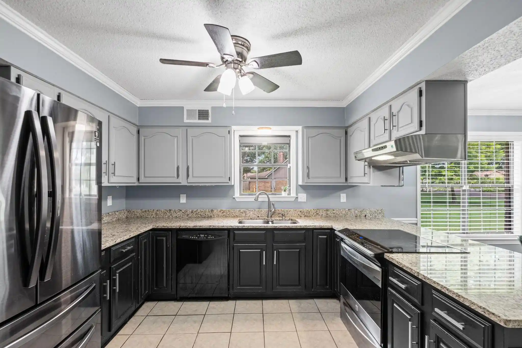 Photo 4 of Single family home for sale at 8001 Claredale Dr, Bartlett, TN 38133 | MLS# 10224784 | Listing updated on 2026-08-18