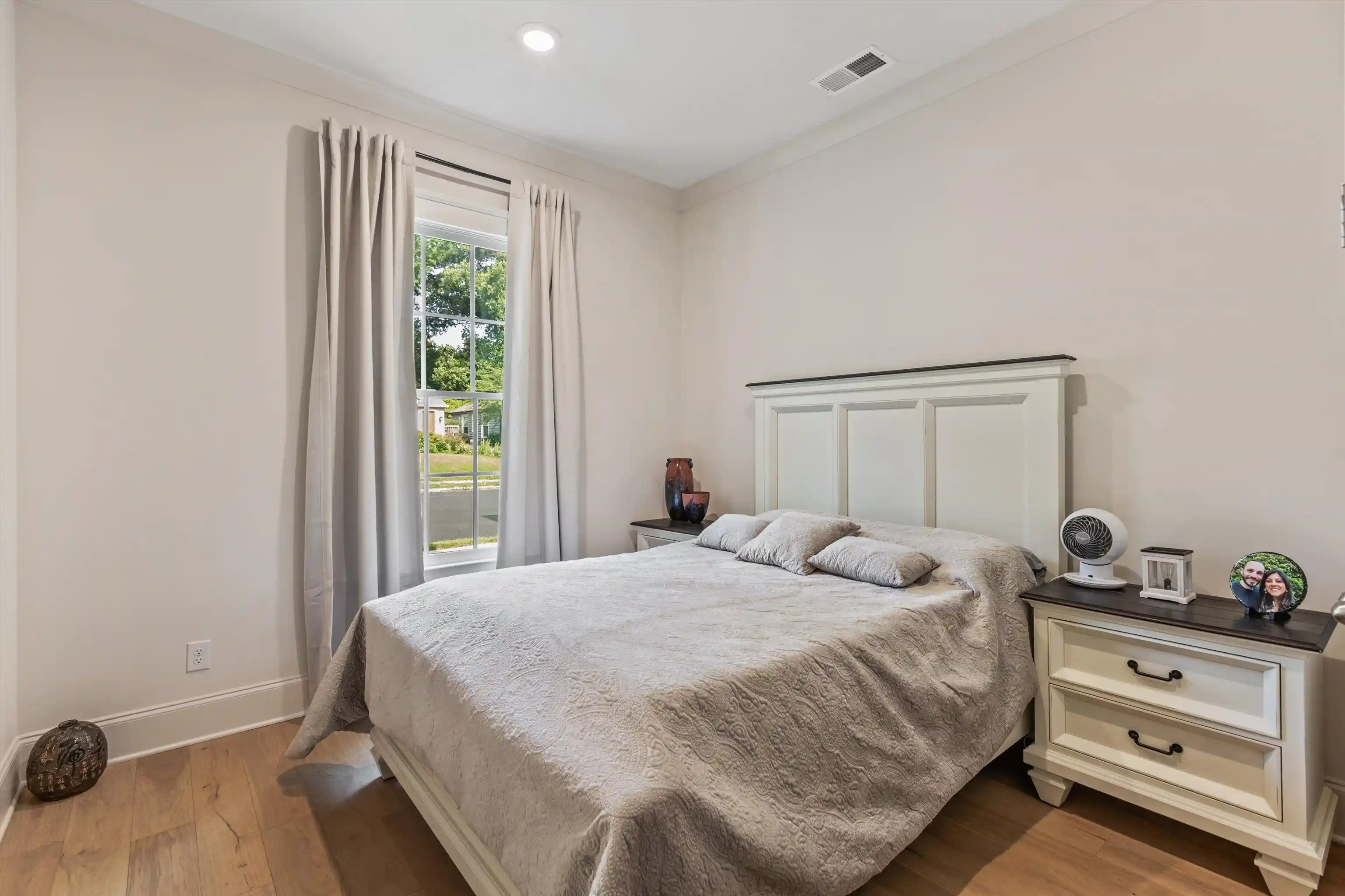 Photo 3 of Single family home for sale at 378 Ellsworth St, Memphis, TN 38111 | MLS# 10224791 | Listing updated on 2026-09-25