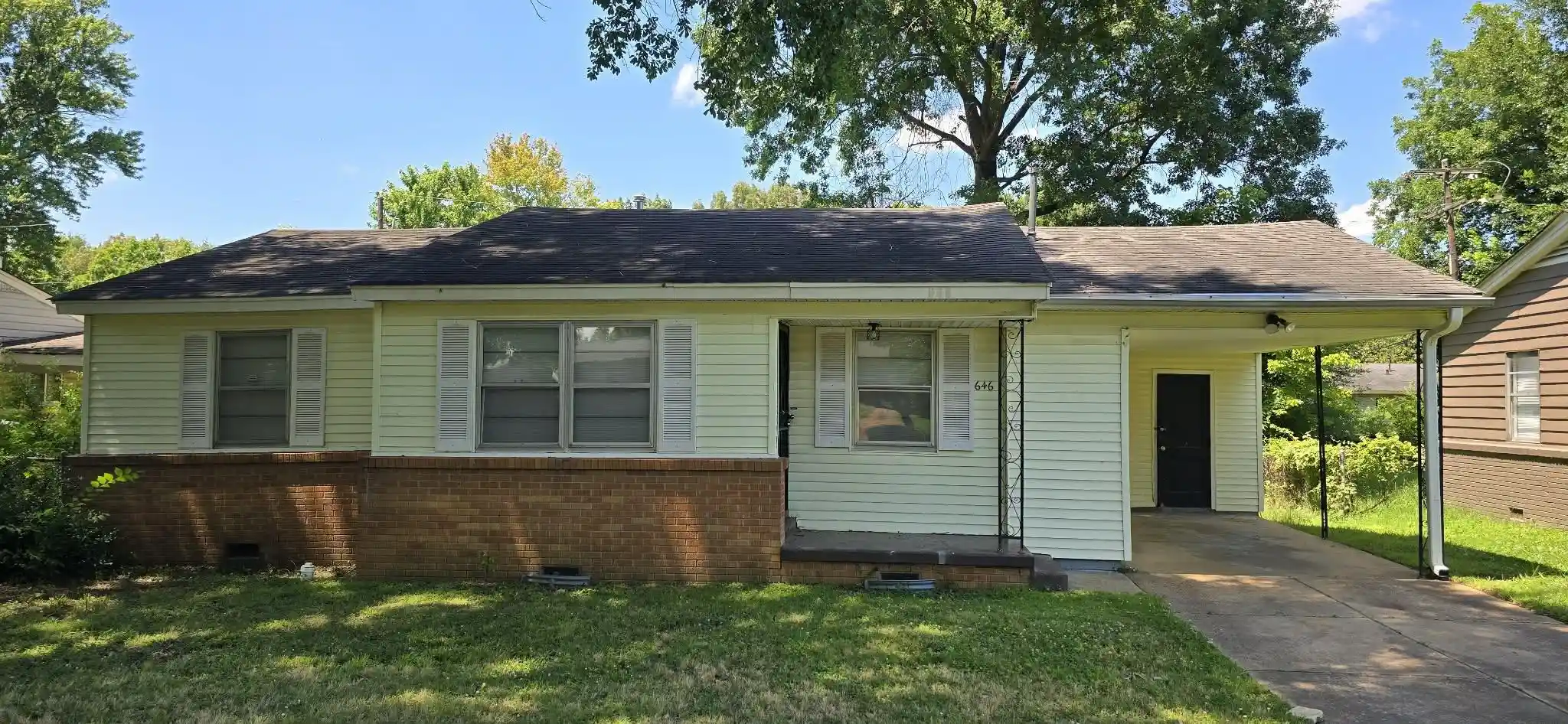 Photo 2 of Single family home for sale at 646 Leacrest Ave, Memphis, TN 38109 | MLS# 10224820 | Listing updated on 2026-09-28