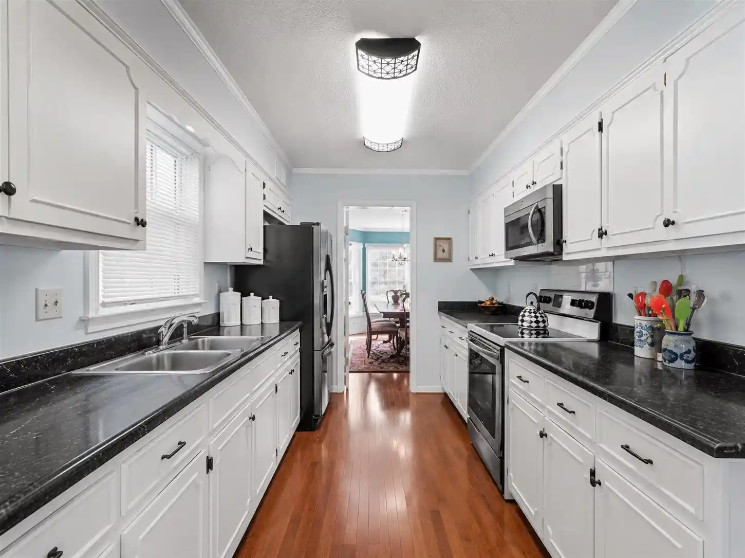 3rd image of 7956 Gayle Ln, Germantown, TN 38138 | MLS# 10224828