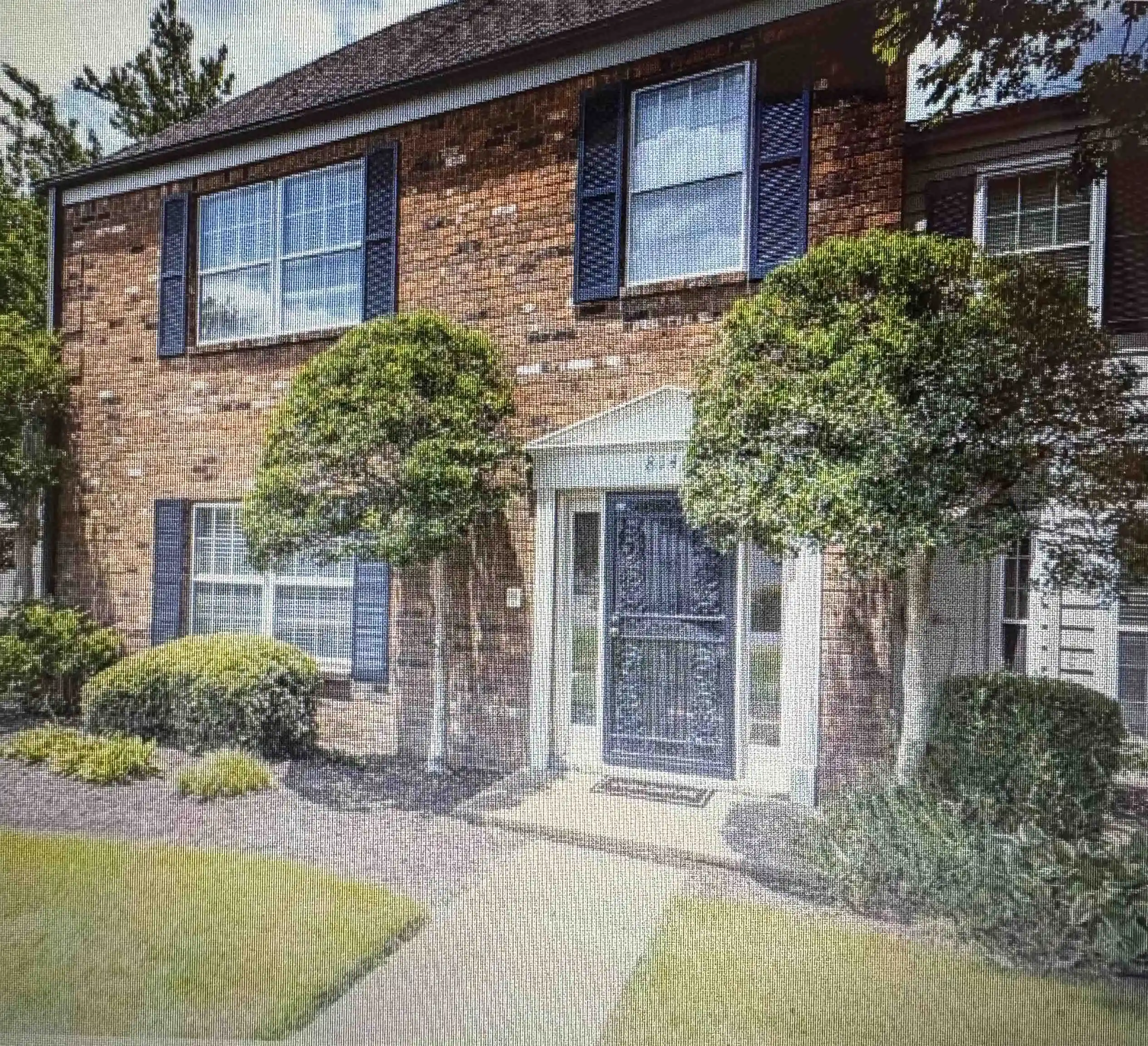1st image of 8145 Hunters Grove Ln, Germantown, TN 38138 | MLS# 10224855