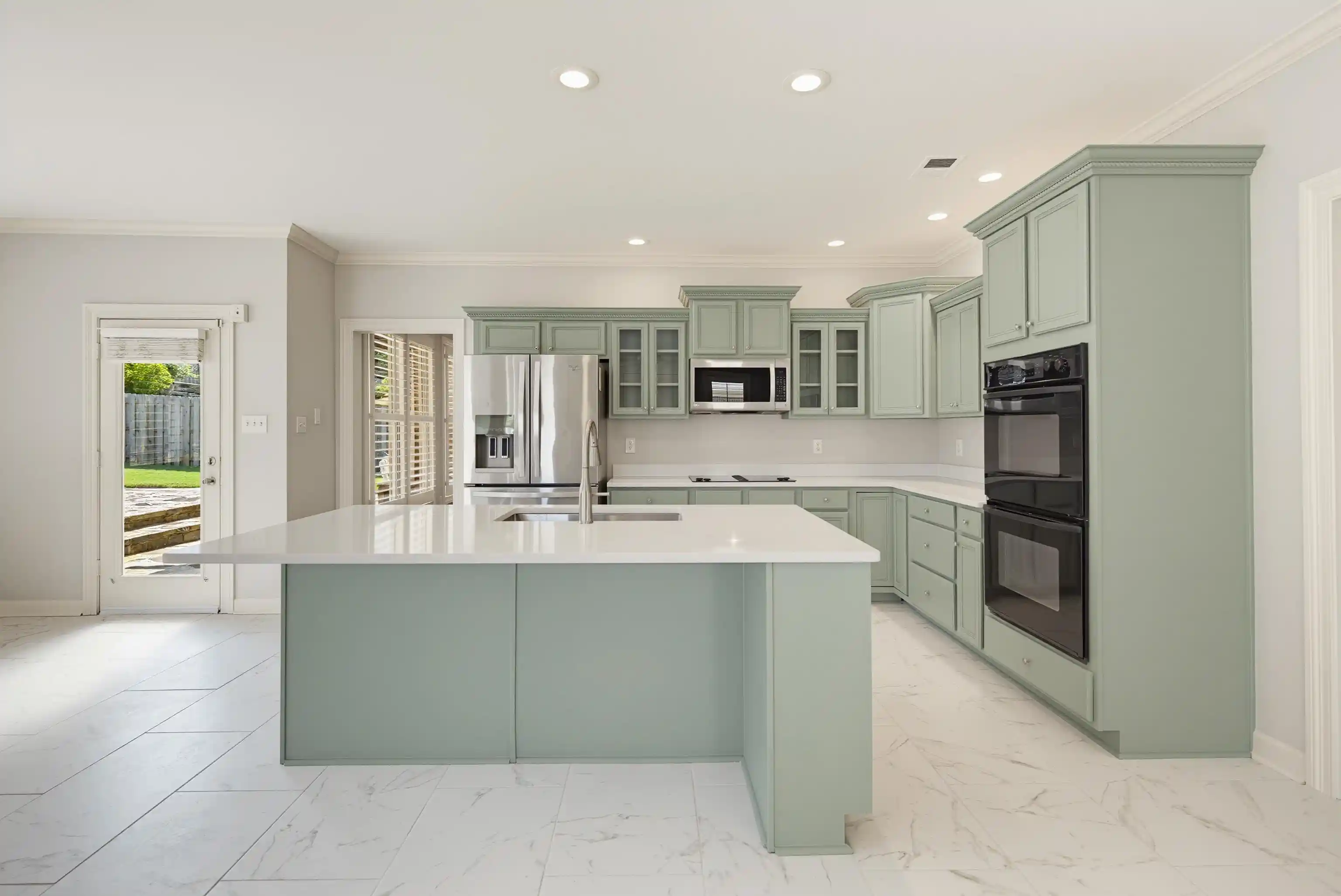 Photo 2 of Single family home for sale at 1817 Liles Ln, Collierville, TN 38017 | MLS# 10224861 | Listing updated on 2026-08-18