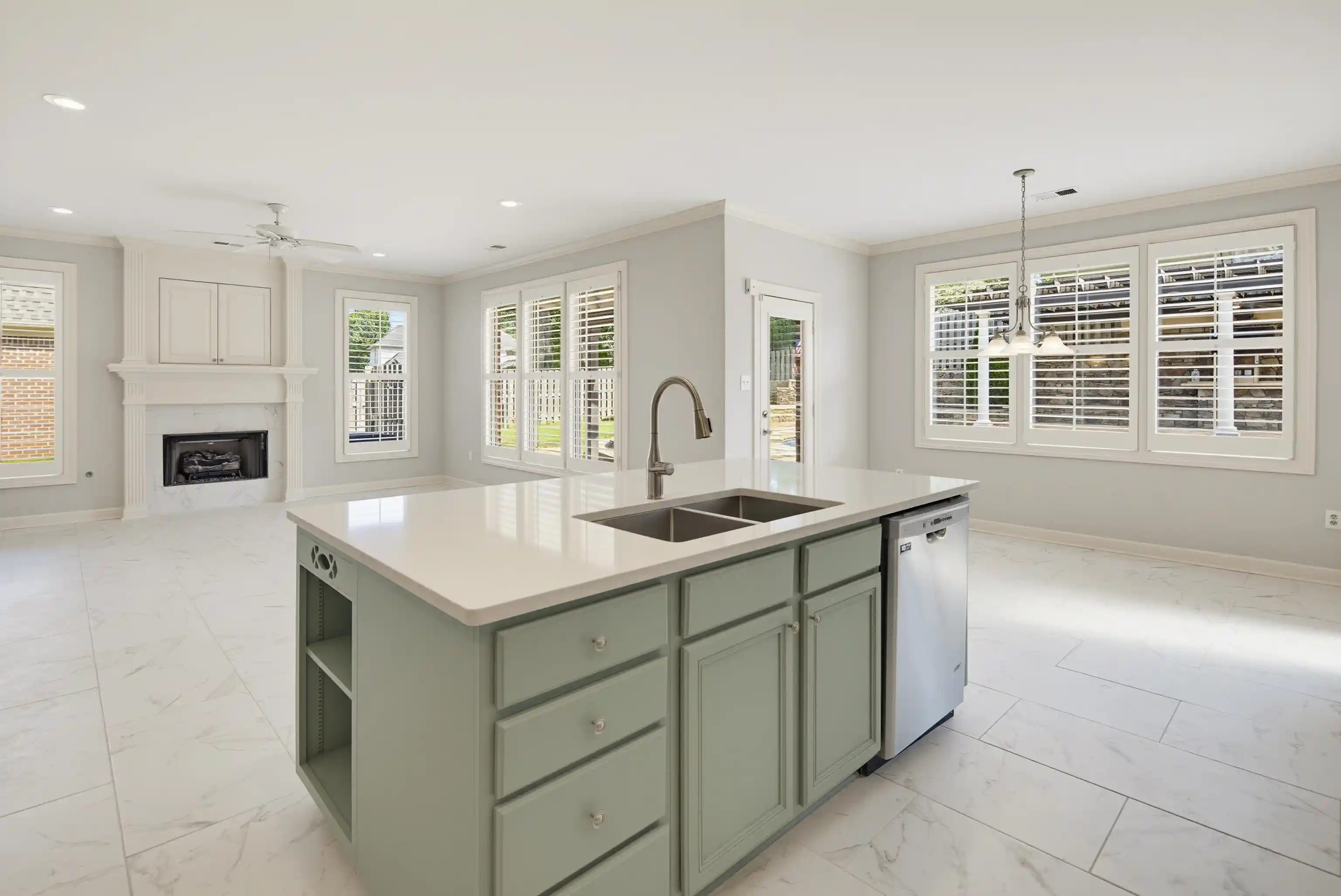 Photo 4 of Single family home for sale at 1817 Liles Ln, Collierville, TN 38017 | MLS# 10224861 | Listing updated on 2026-08-18