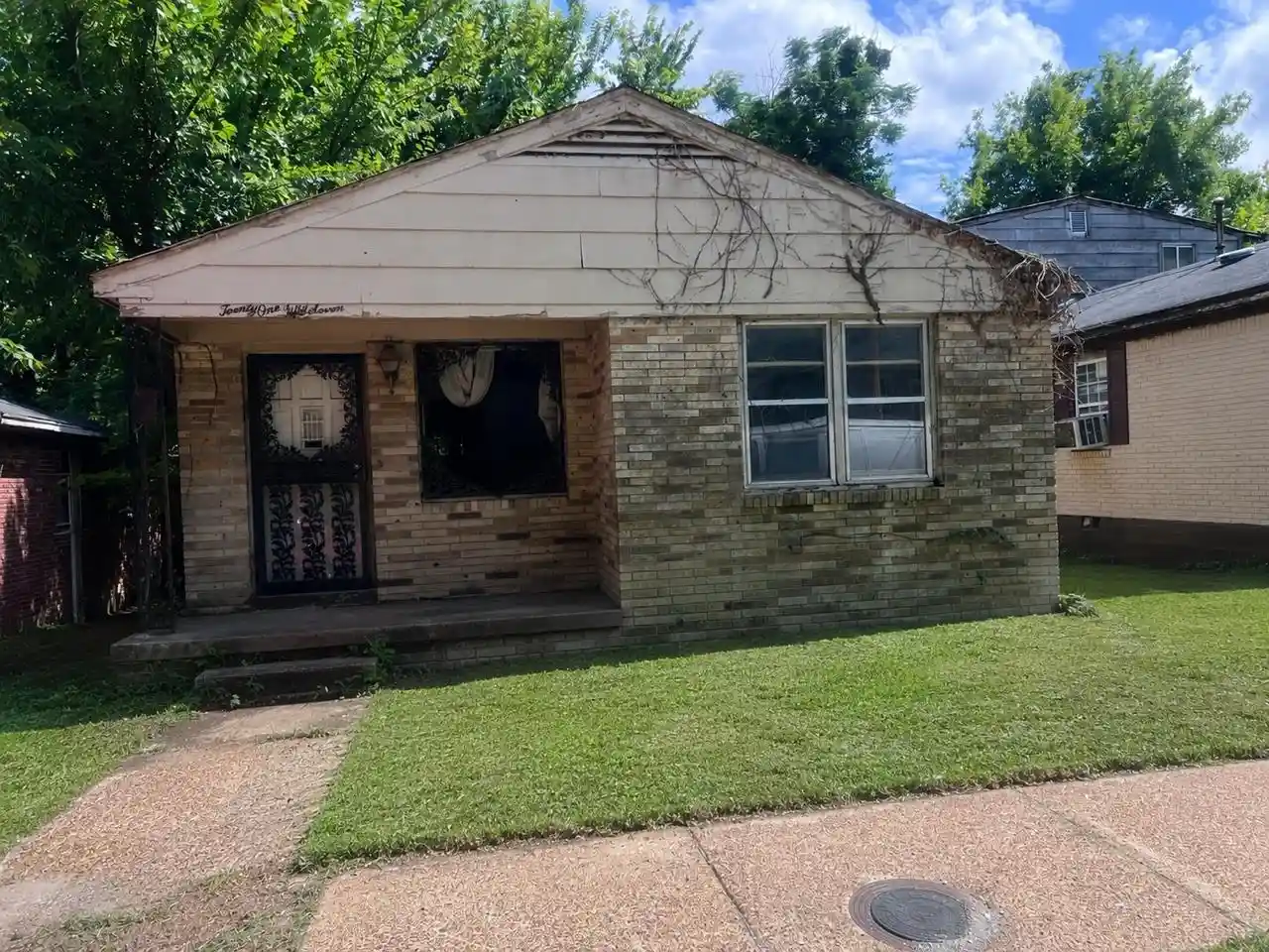 Photo 1 of Single family home for sale at 2157 Wabash Ave, Memphis, TN 38114 | MLS# 10224870 | Listing updated on 2026-08-31