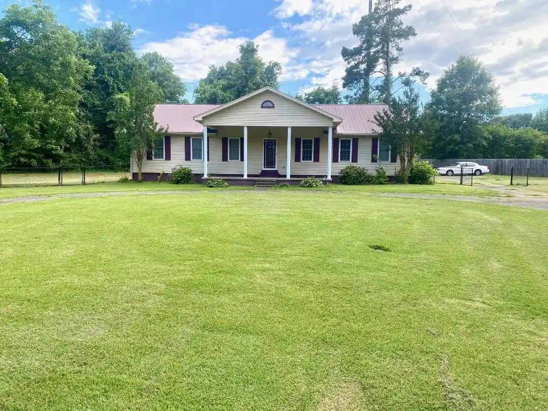 1st image of 1535 Christine Cv, Covington, TN 38019 | MLS# 10224873