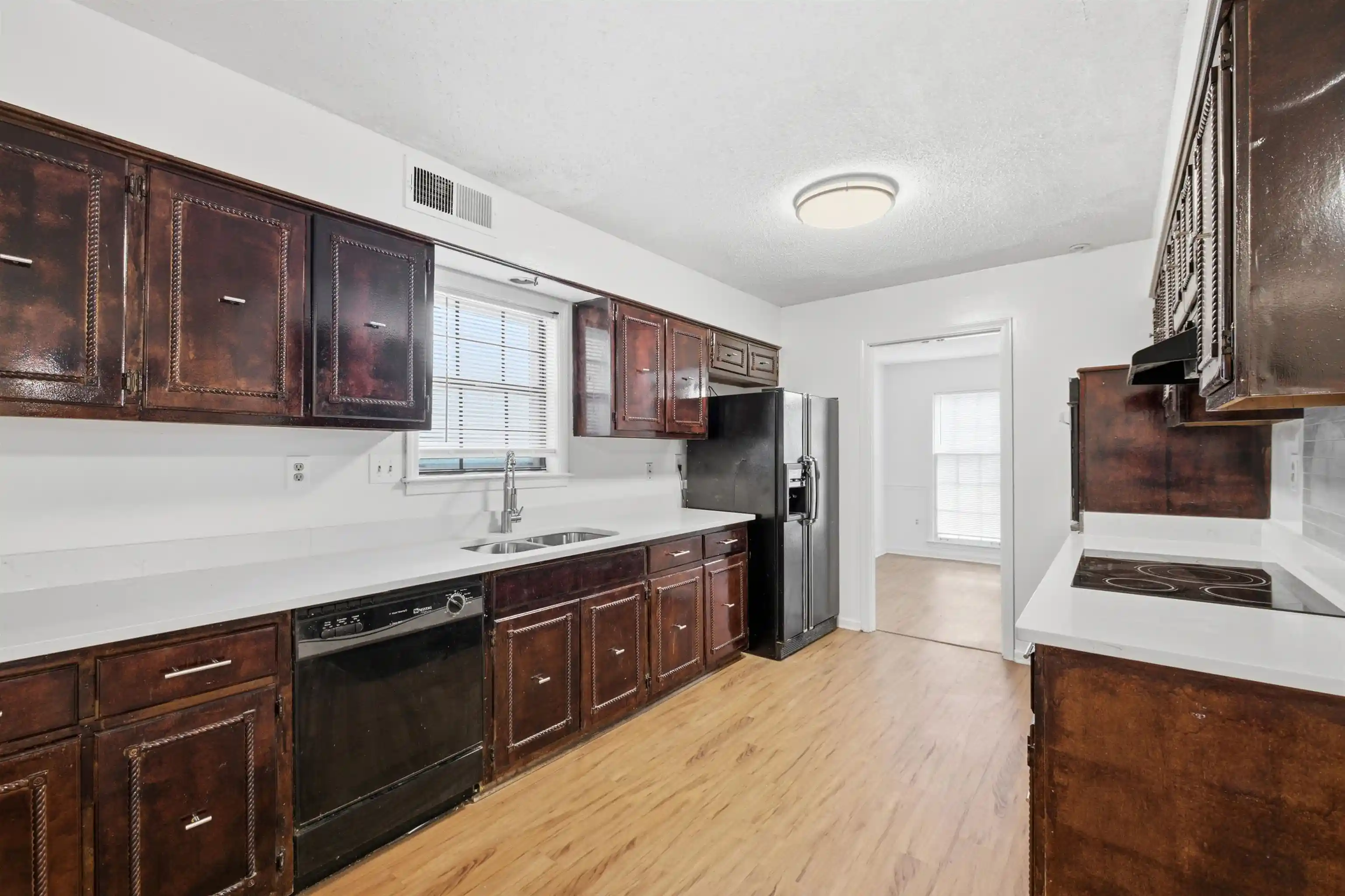 2nd image of 4945 Gardenwood Dr, Memphis, TN 38116 | MLS# 10224894
