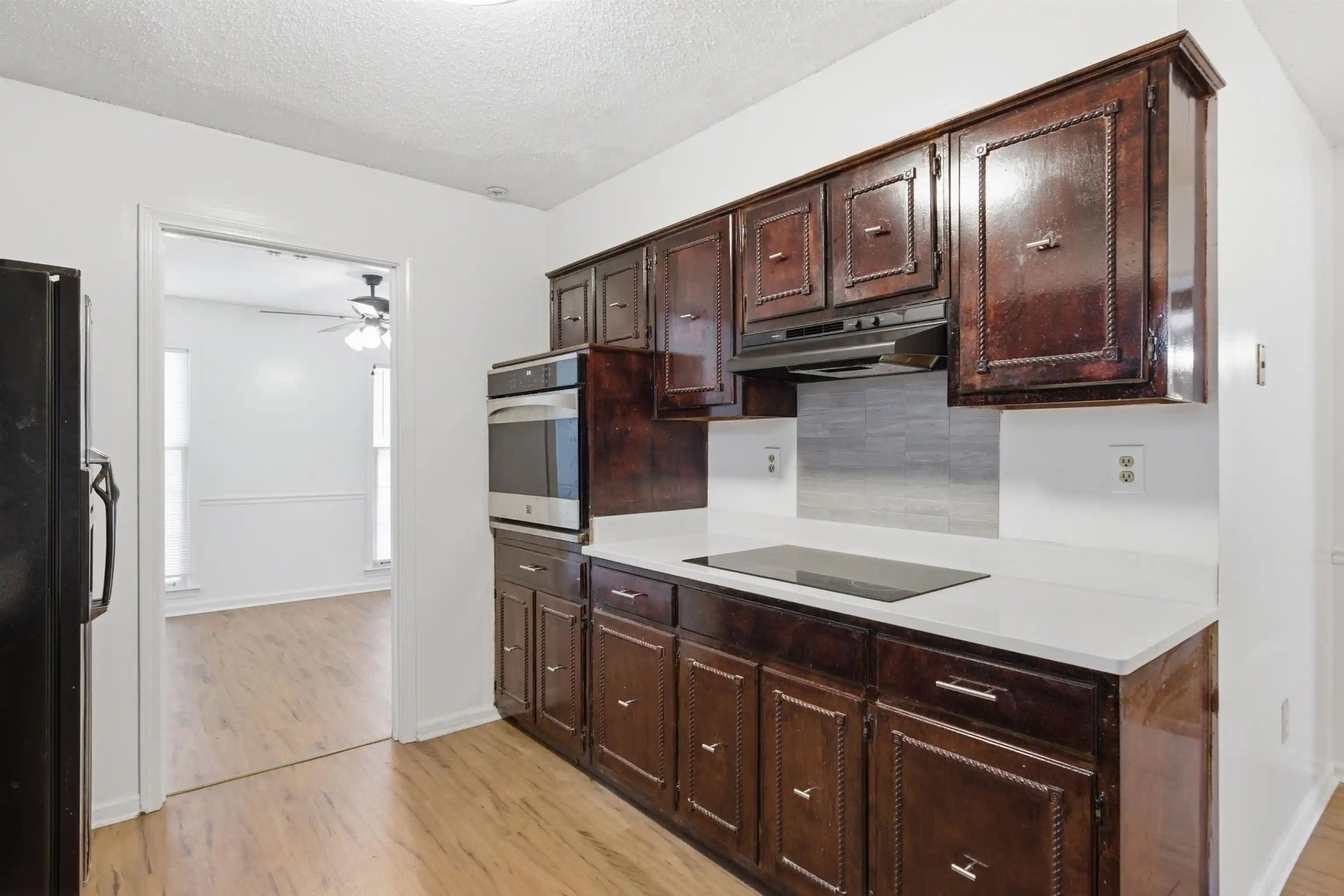 3rd image of 4945 Gardenwood Dr, Memphis, TN 38116 | MLS# 10224894