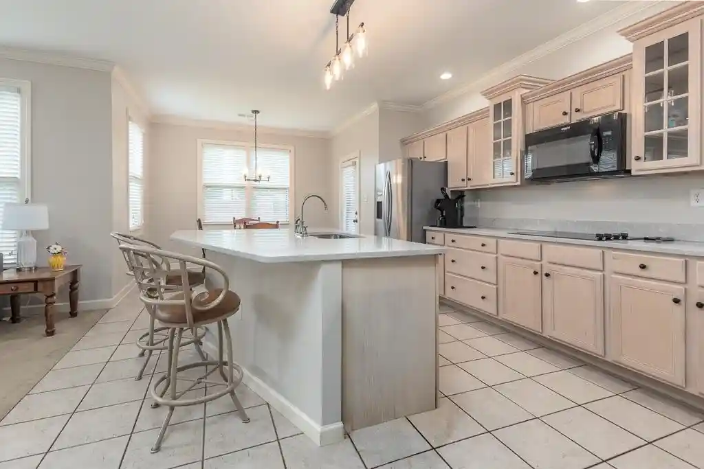 2nd image of 8960 W Grovelawn Cv, Germantown, TN 38139 | MLS# 10224898