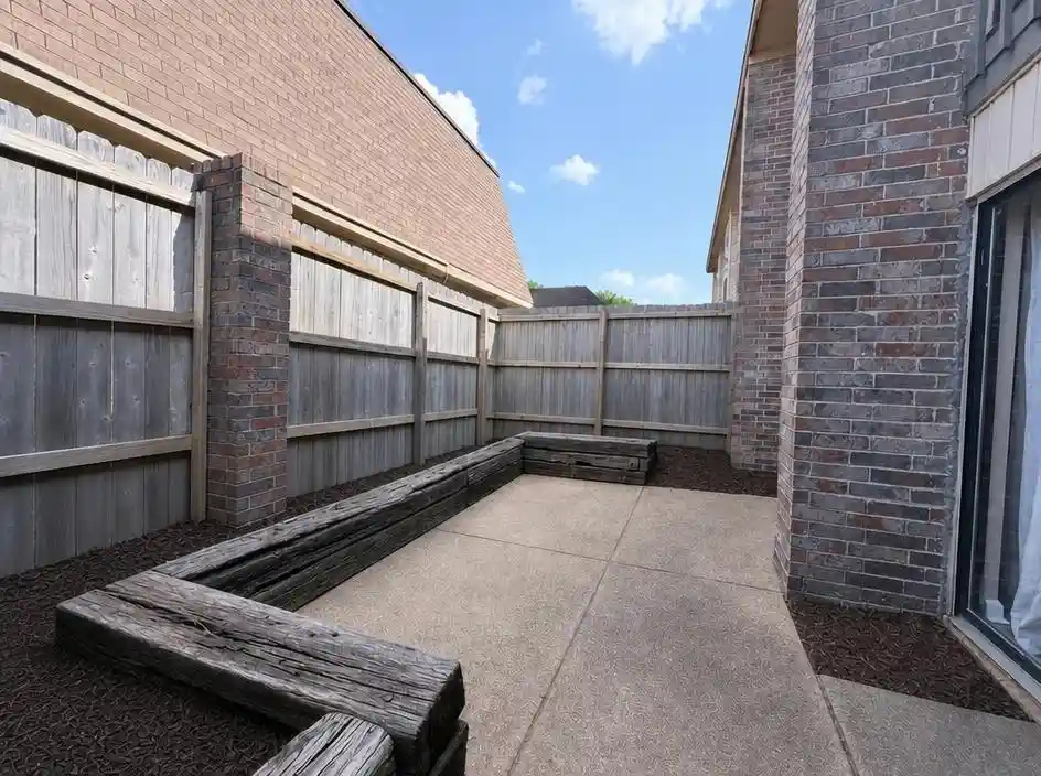 5th image of 1860 W Poplar Woods Cir #3, Germantown, TN 38138 | MLS# 10224903