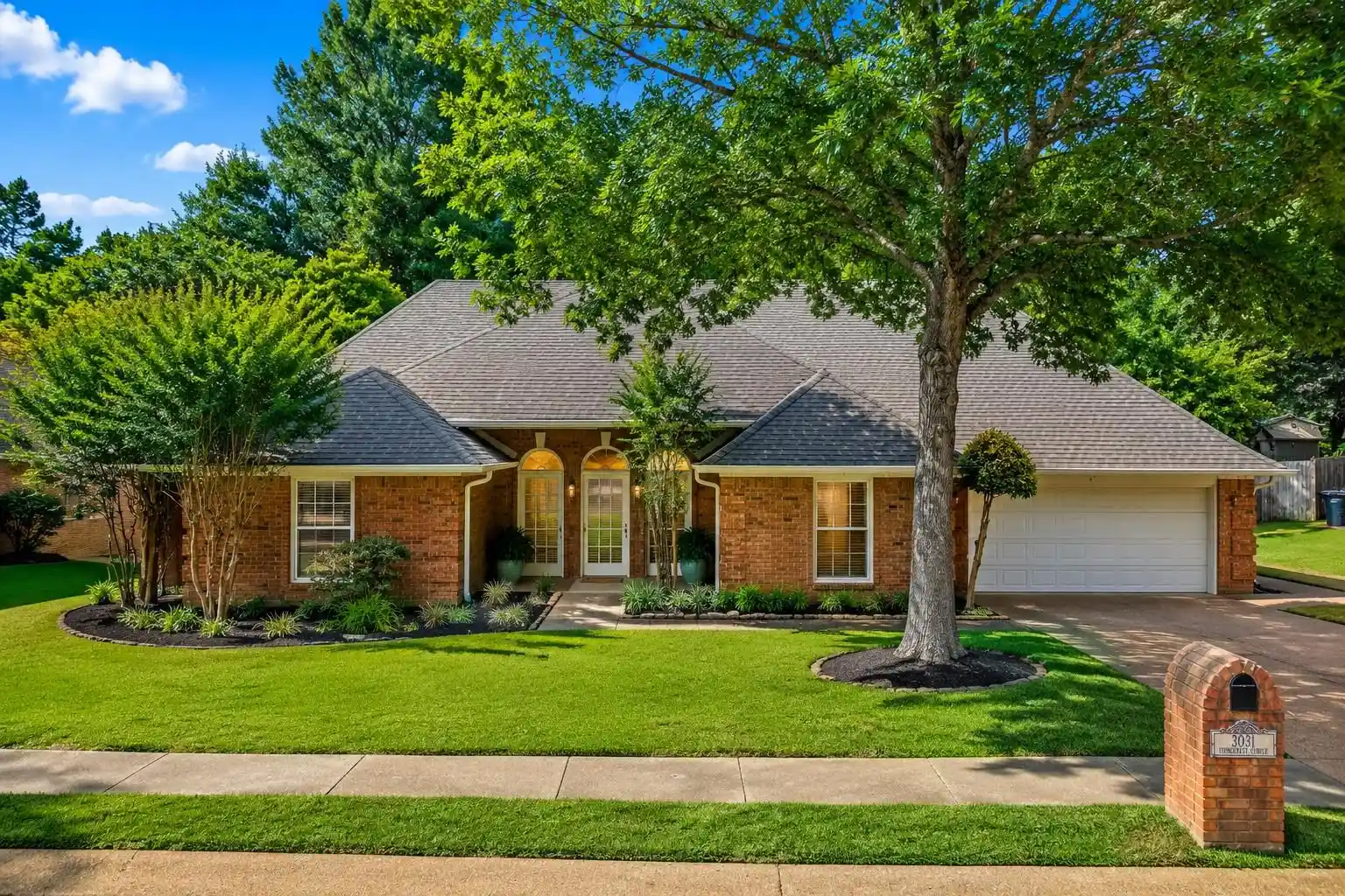 Homes for sale in Lakeland, TN | 3031 Stonecrest Cir, Lakeland, TN 38002 | MLS# 10224904