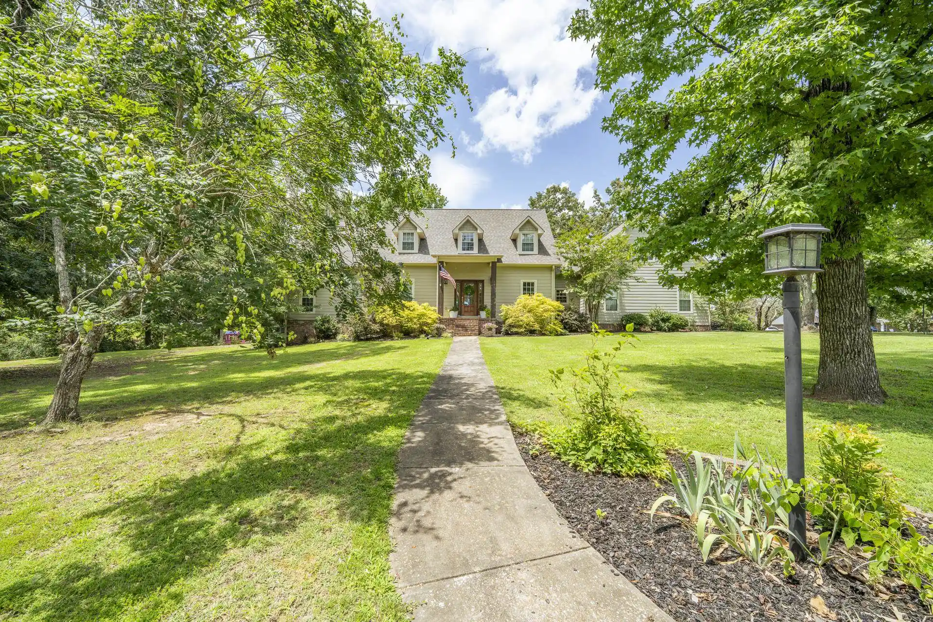 1st image of 20 Cheyenne Cv, Savannah, TN 38372 | MLS# 10224907