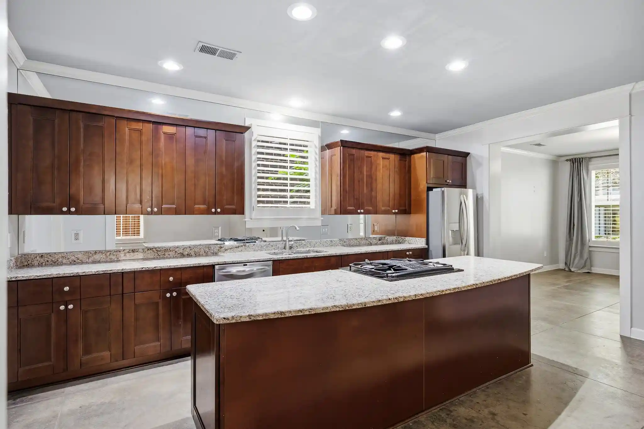 Photo 35 of Single family home for sale at 1999 Elzey Ave, Memphis, TN 38104 | MLS# 10224925 | Listing updated on 2026-08-17
