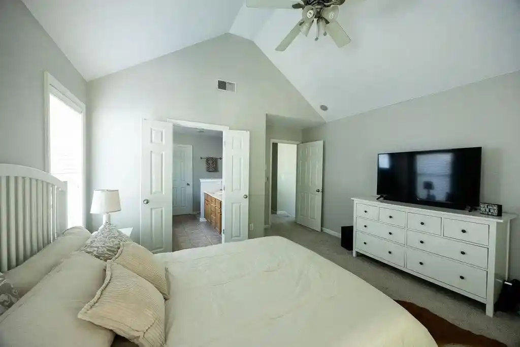 Photo 4 of Single family home for sale at 1387 E Island Pl, Memphis, TN 38103 | MLS# 10224973 | Listing updated on 2026-06-29