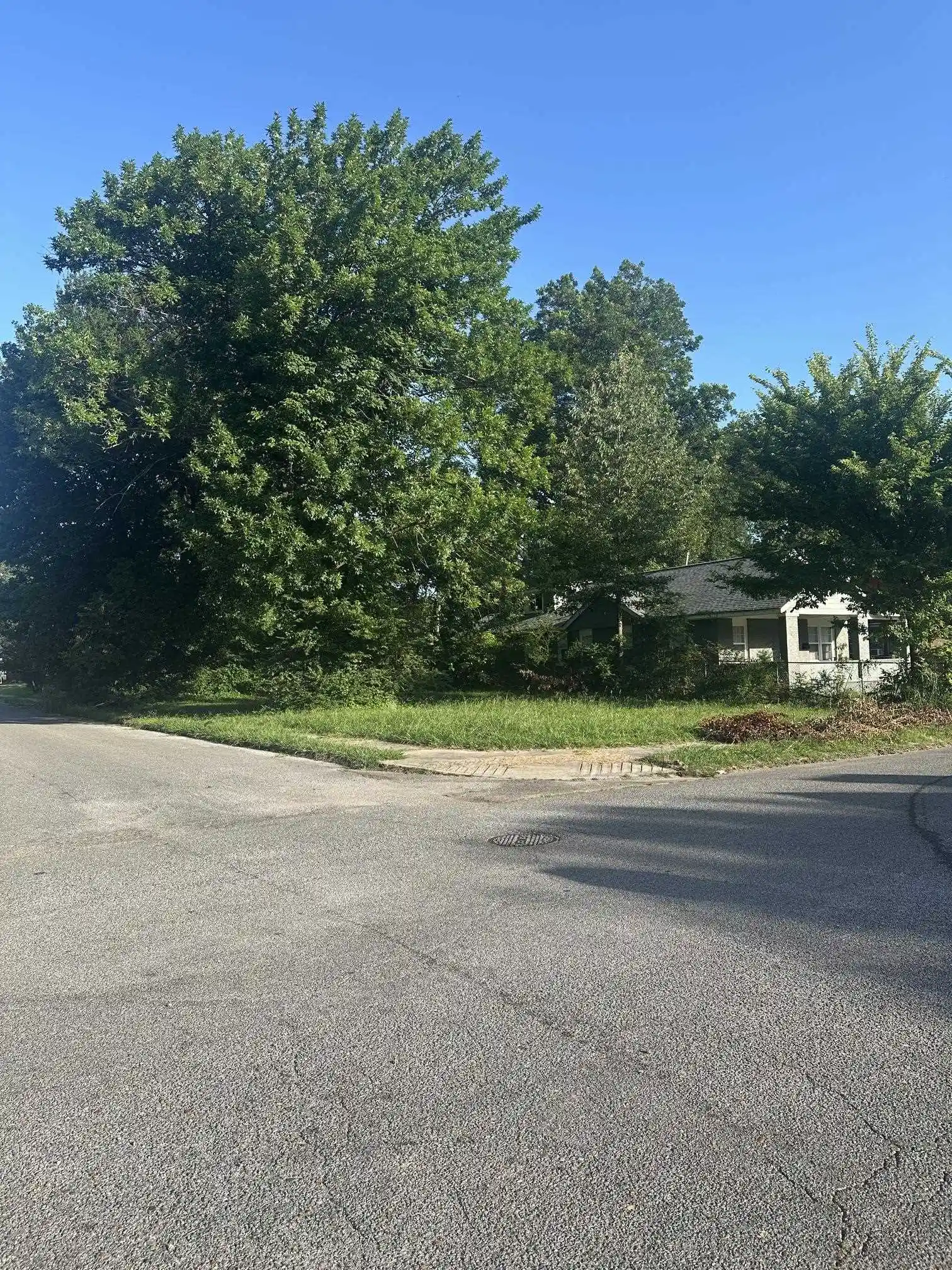 Photo 2 of Land for sale at 863 Maury St, Memphis, TN 38107 | MLS# 10224974 | Listing updated on 2026-06-29