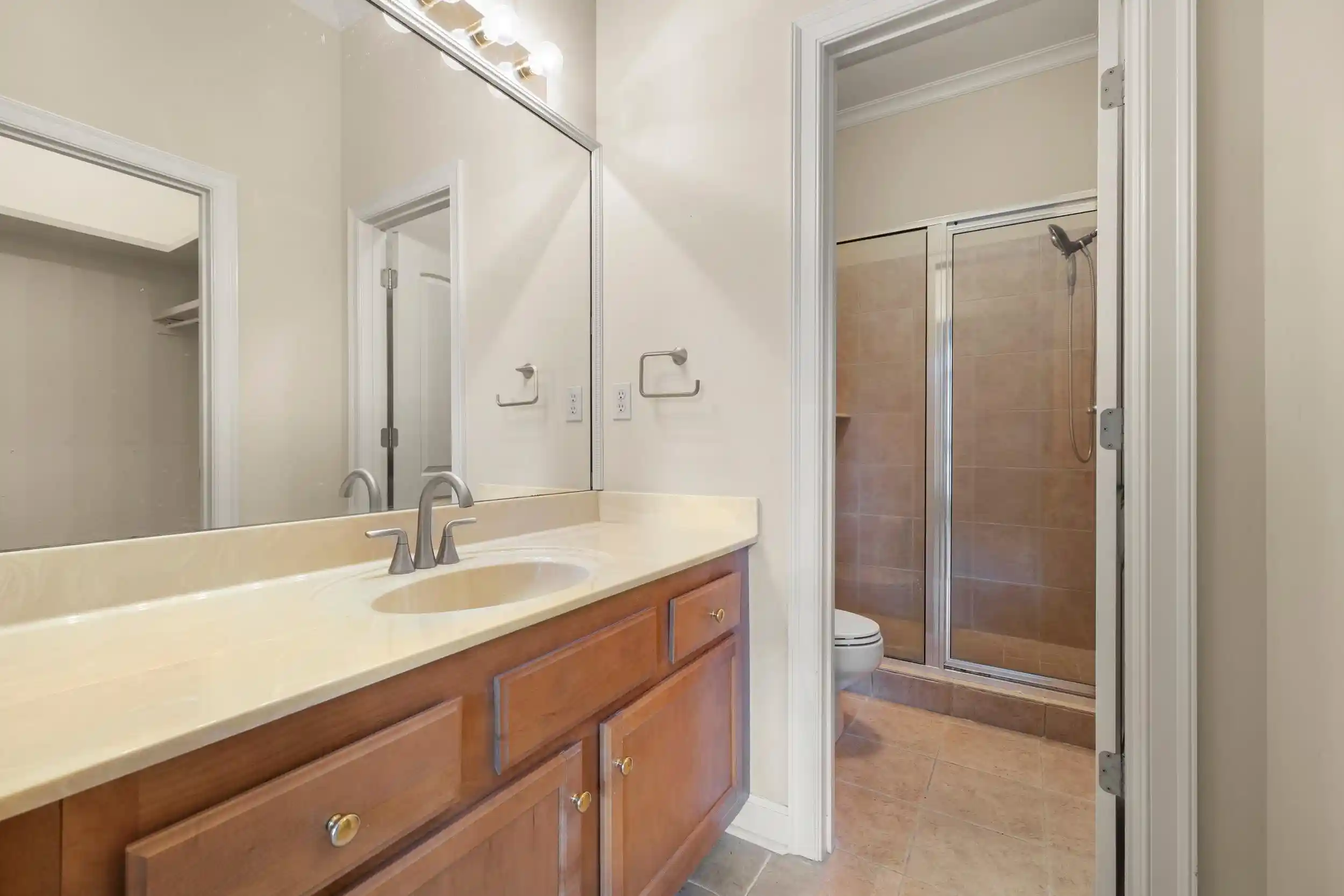 Photo 4 of Single family home for sale at 3231 Winderly Pine Cv, Memphis, TN 38125 | MLS# 10225009 | Listing updated on 2026-06-30
