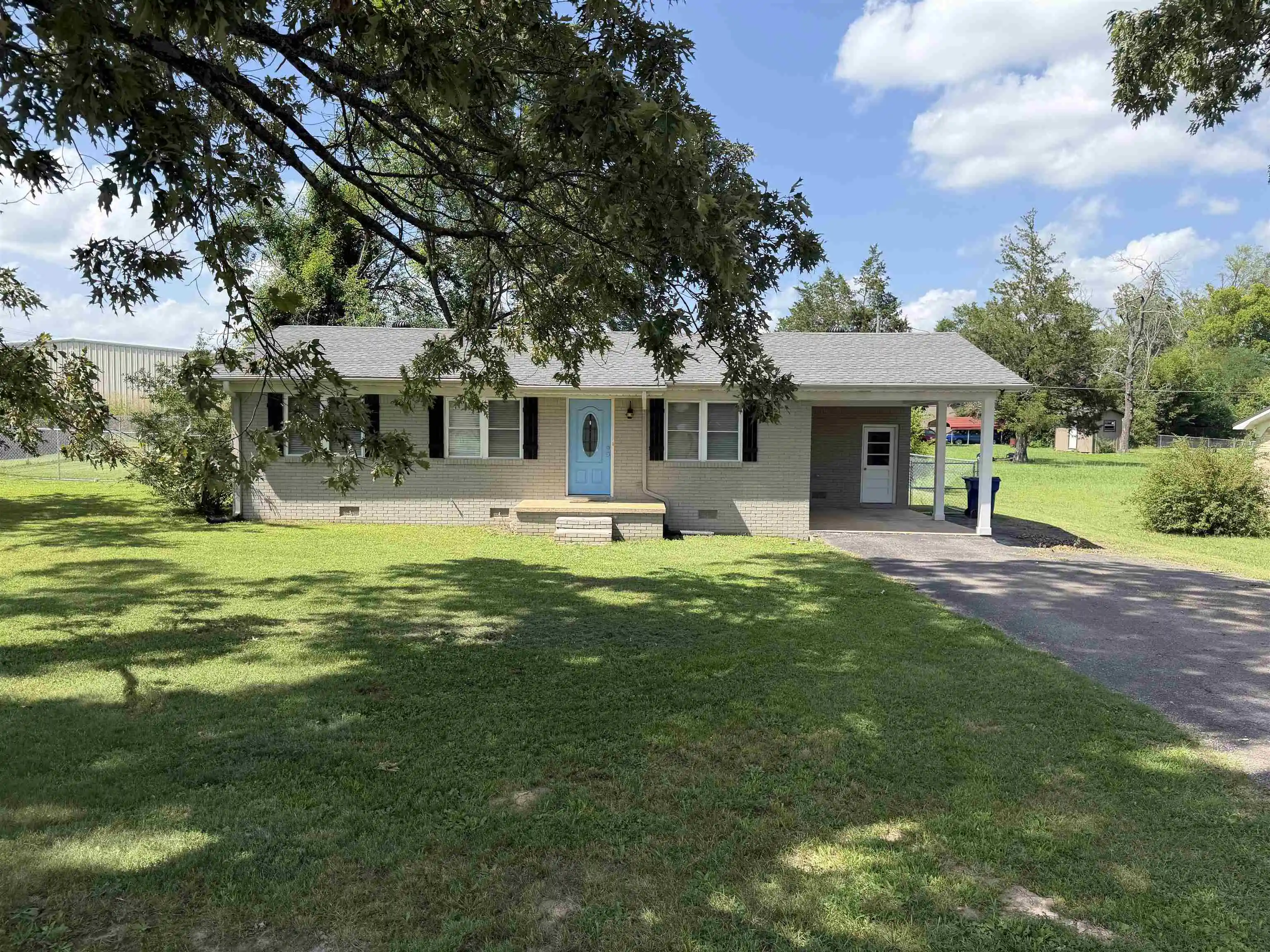Photo 1 of Single family home for sale at 55 Geans Ln, Savannah, TN 38372 | MLS# 10225037 | Listing updated on 2026-06-30