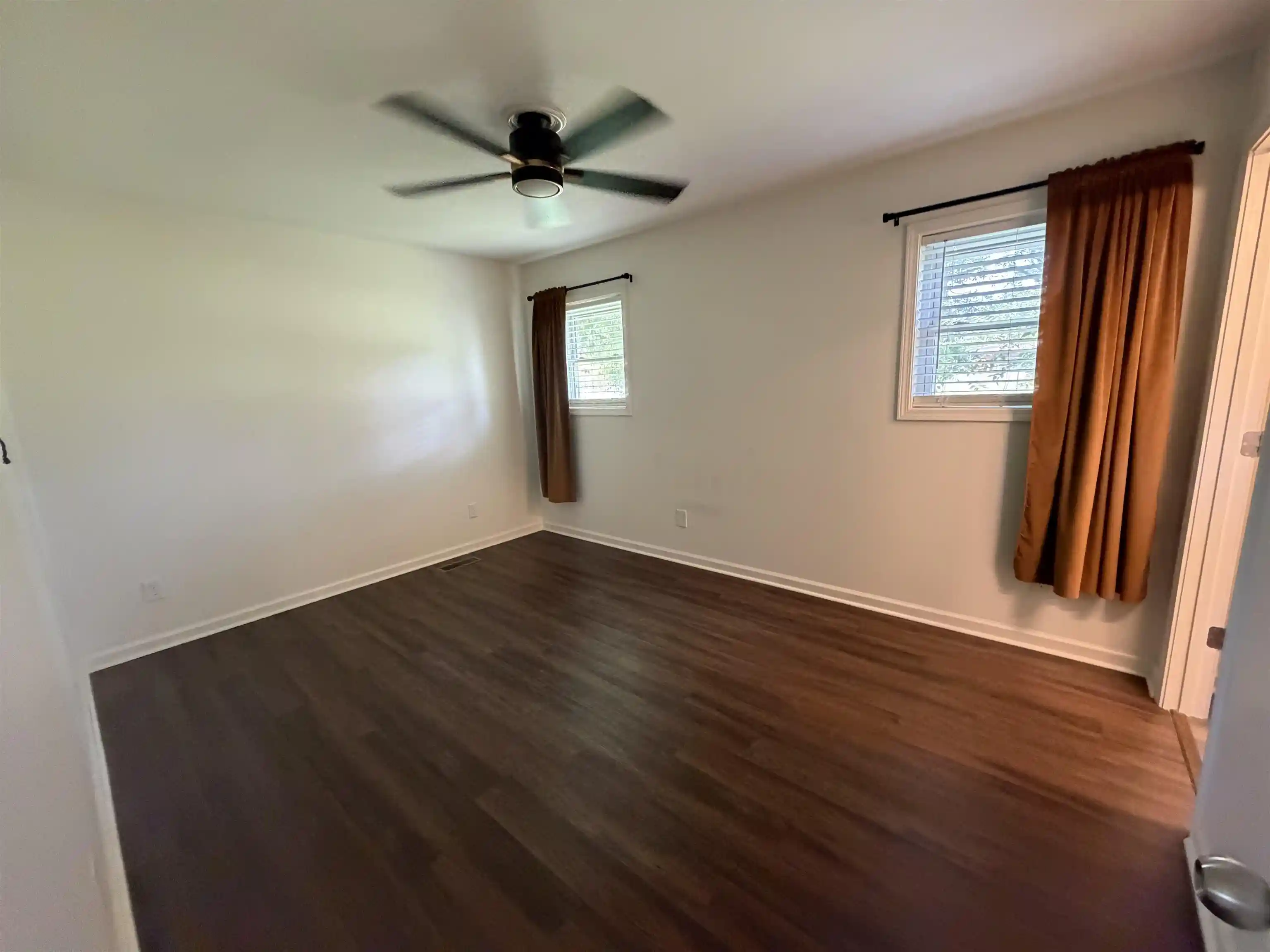 Photo 3 of Single family home for sale at 55 Geans Ln, Savannah, TN 38372 | MLS# 10225037 | Listing updated on 2026-06-30