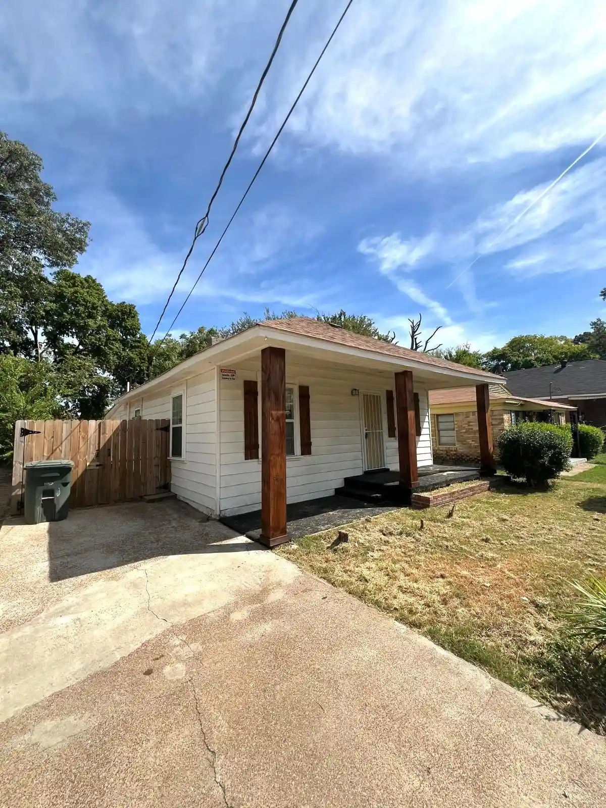Photo 1 of Single family home for sale at 2272 Hubbard Dr, Memphis, TN 38108 | MLS# 10225038 | Listing updated on 2026-07-12