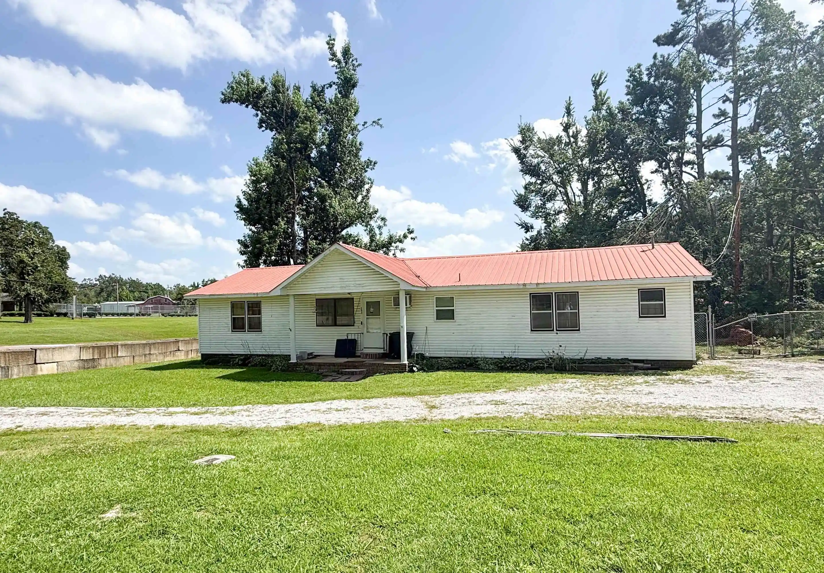 Homes for sale in Corinth, MS | 343 County Road 218 Rd, Corinth, MS 38834 | MLS# 10225068