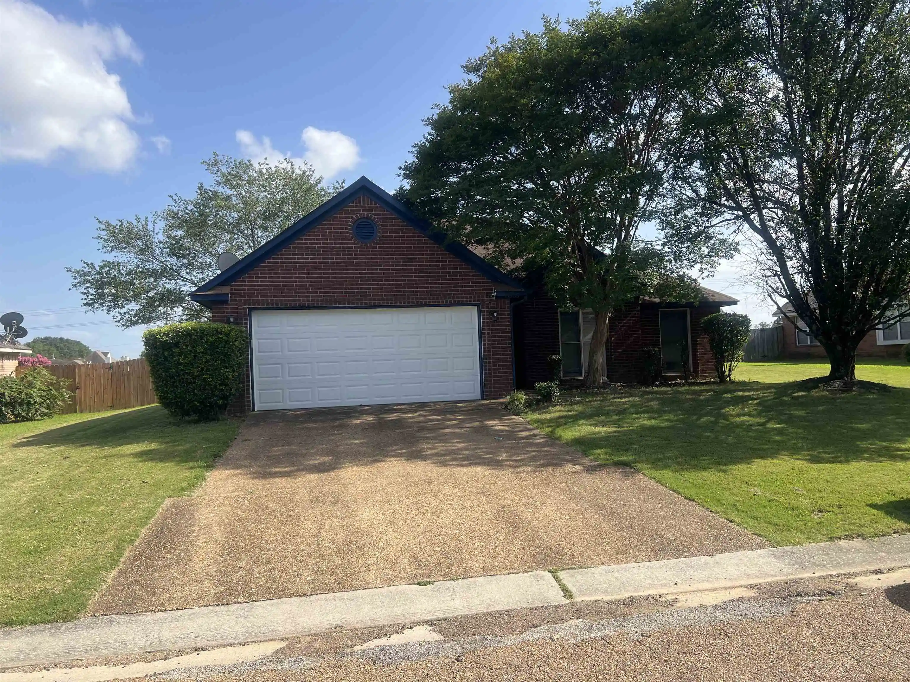 Photo 1 of Single family home for sale at 6835 Water Point Cv, Memphis, TN 38125 | MLS# 10225076 | Listing updated on 2026-06-30