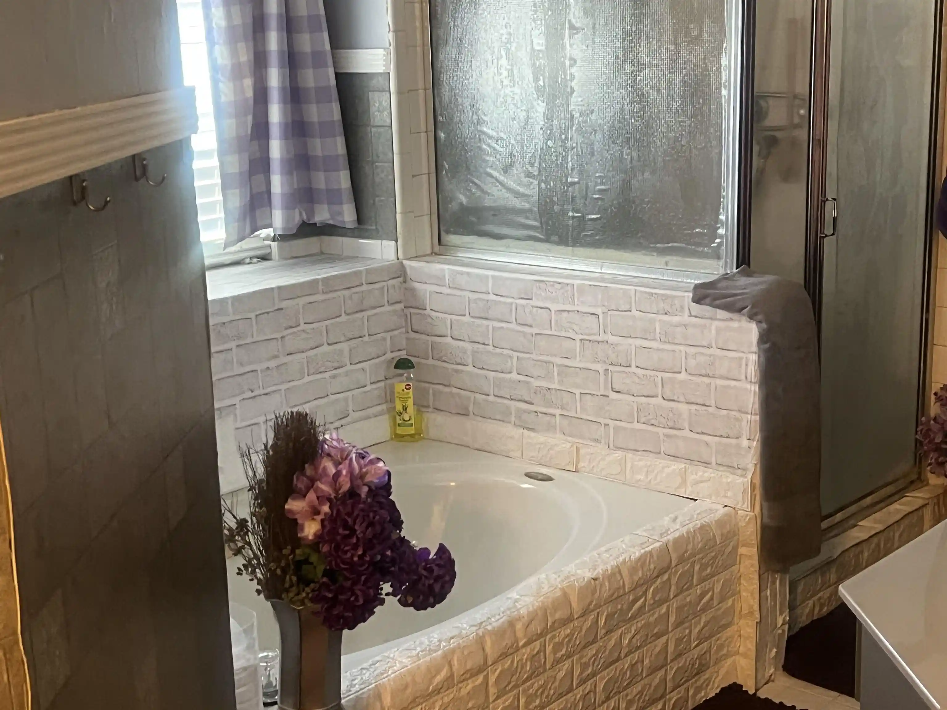 Photo 4 of Single family home for sale at 6835 Water Point Cv, Memphis, TN 38125 | MLS# 10225076 | Listing updated on 2026-06-30