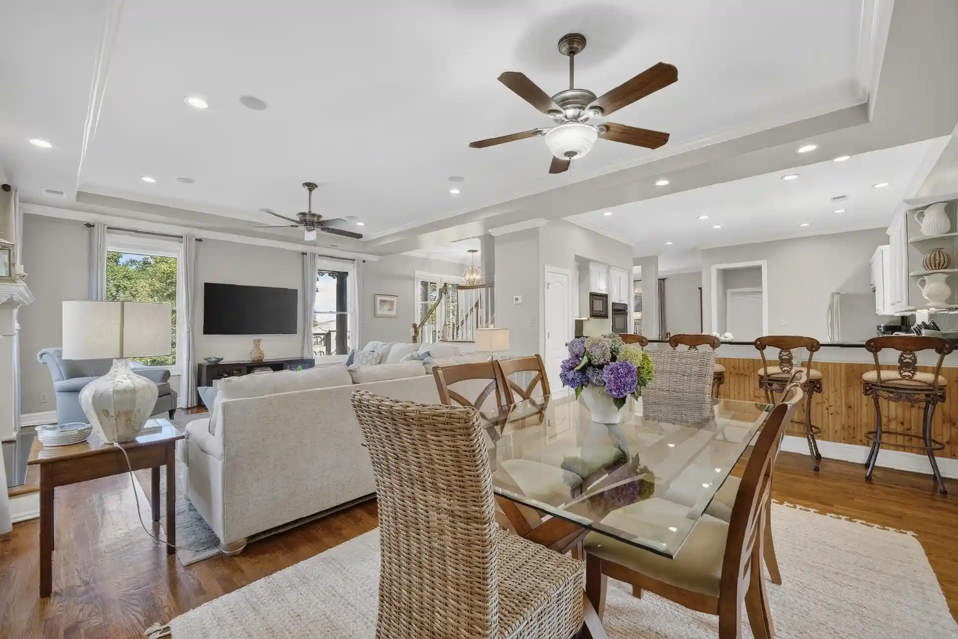 Photo 3 of Single family home for sale at 220 Anchor Bay Pt, Savannah, TN 38372 | MLS# 10225081 | Listing updated on 2026-09-10