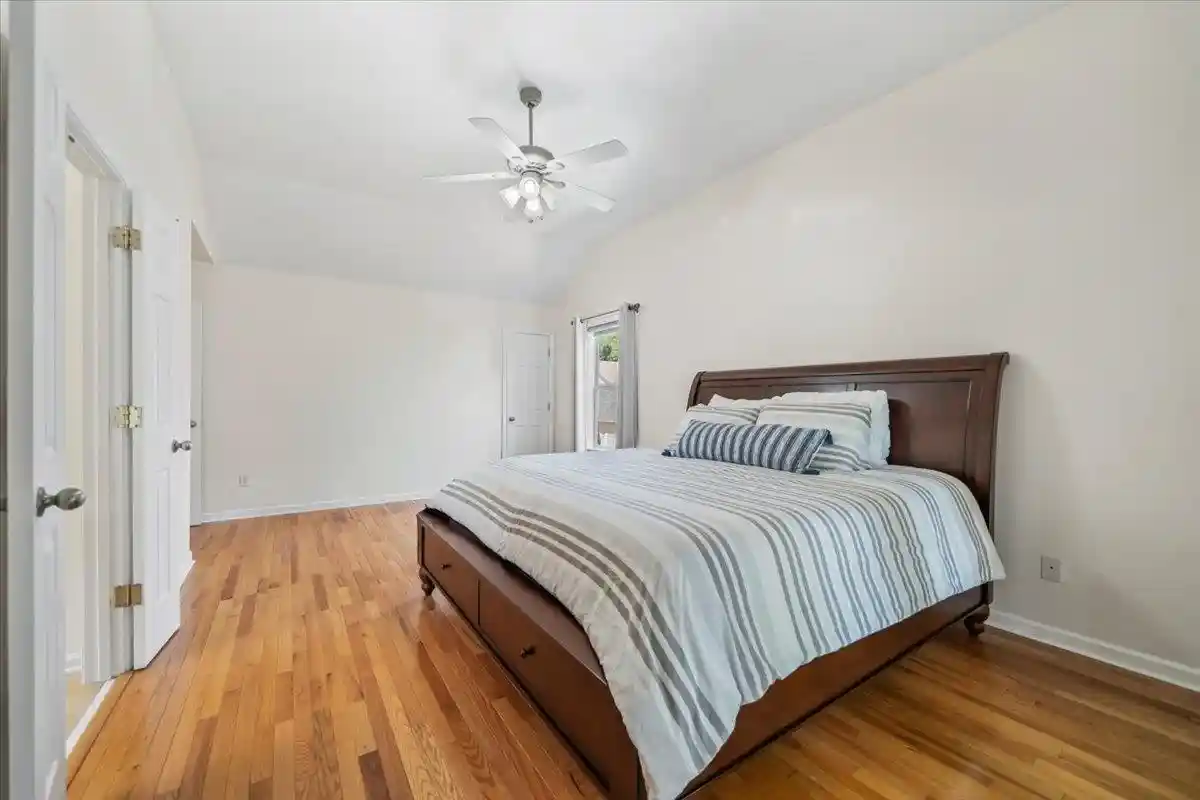 Photo 4 of Sale Pending at 258 Fleets Is Dr, Memphis, TN 38103 | MLS# 10225250 | Listing updated on 2026-08-17