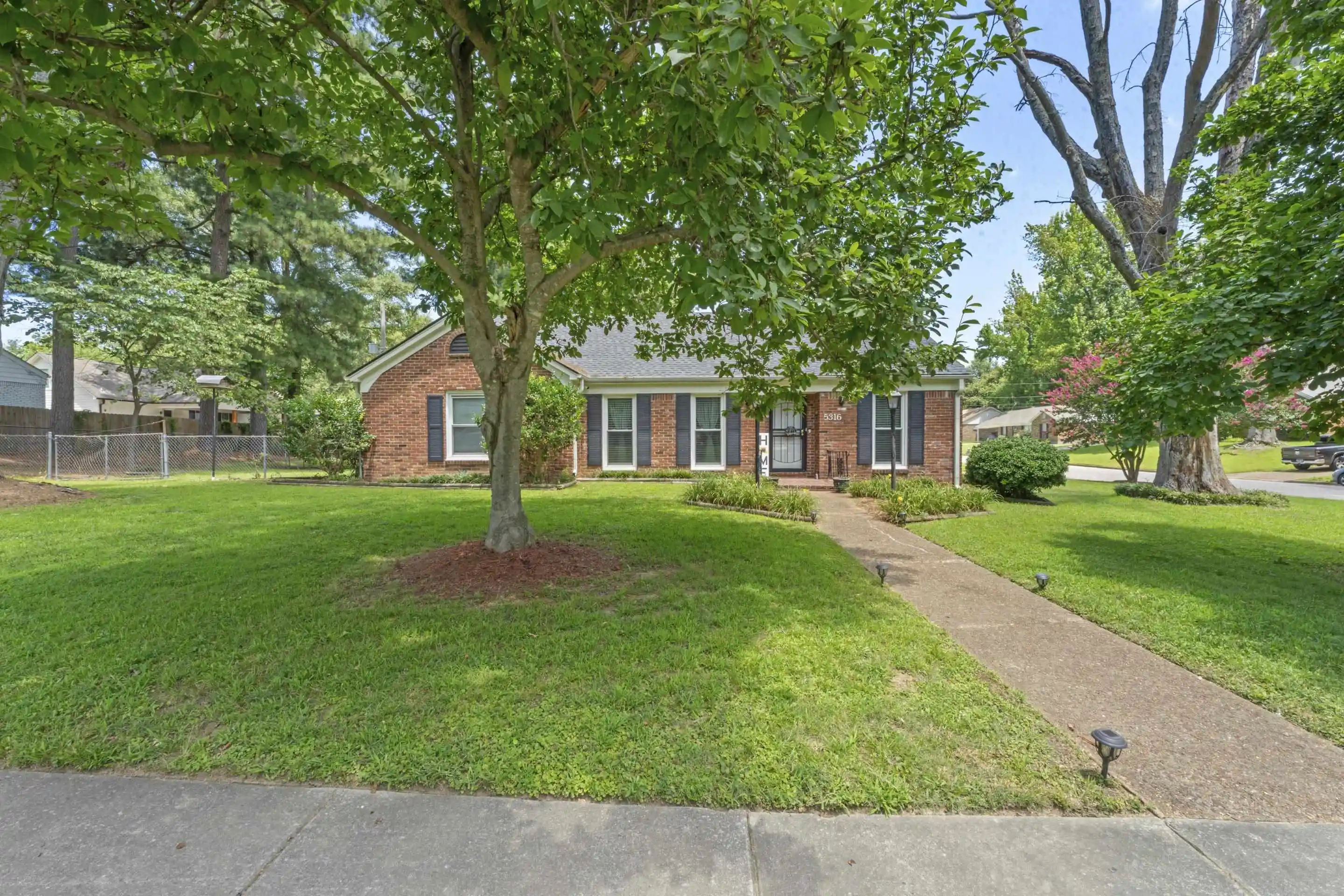 1st image of 5316 Longacre Ave, Bartlett, TN 38134 | MLS# 10225260