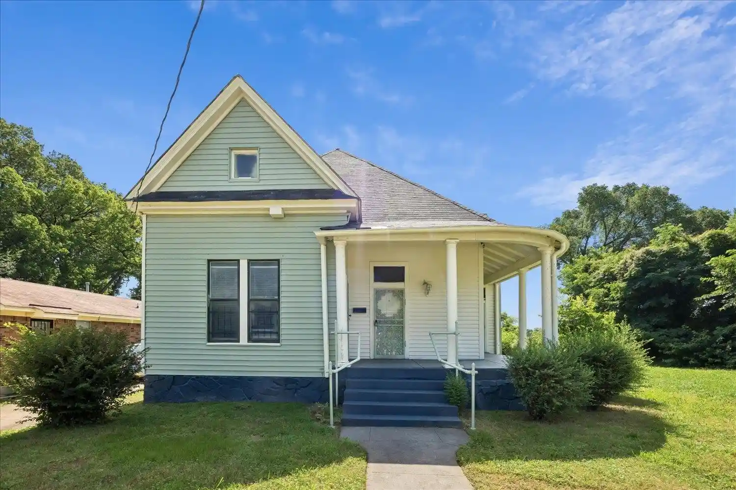 Photo 1 of Single family home for sale at 748 Breedlove St, Memphis, TN 38107 | MLS# 10225263 | Listing updated on 2026-09-11