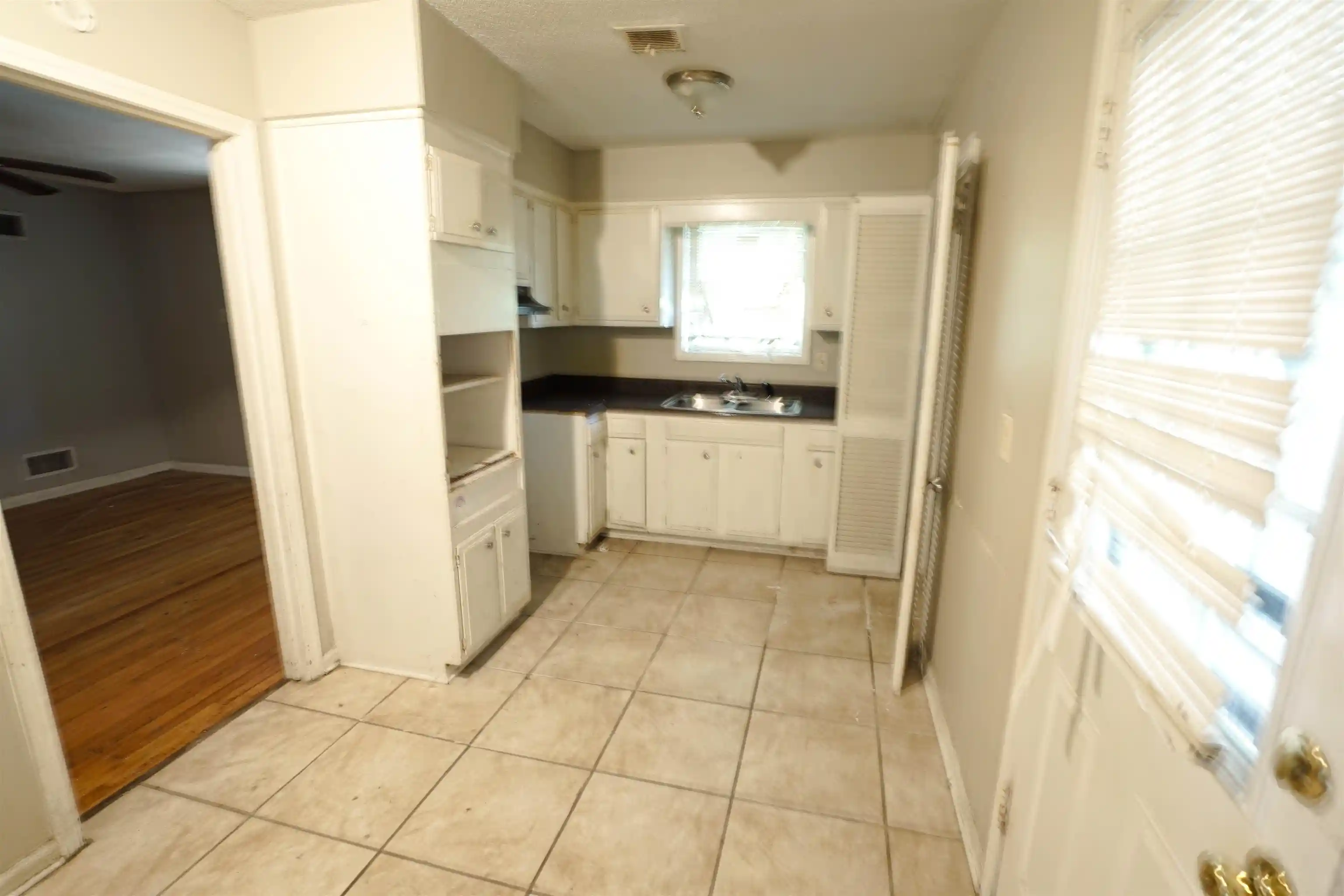 2nd image of 4225 Navaho Ave, Memphis, TN 38118 | MLS# 10225272