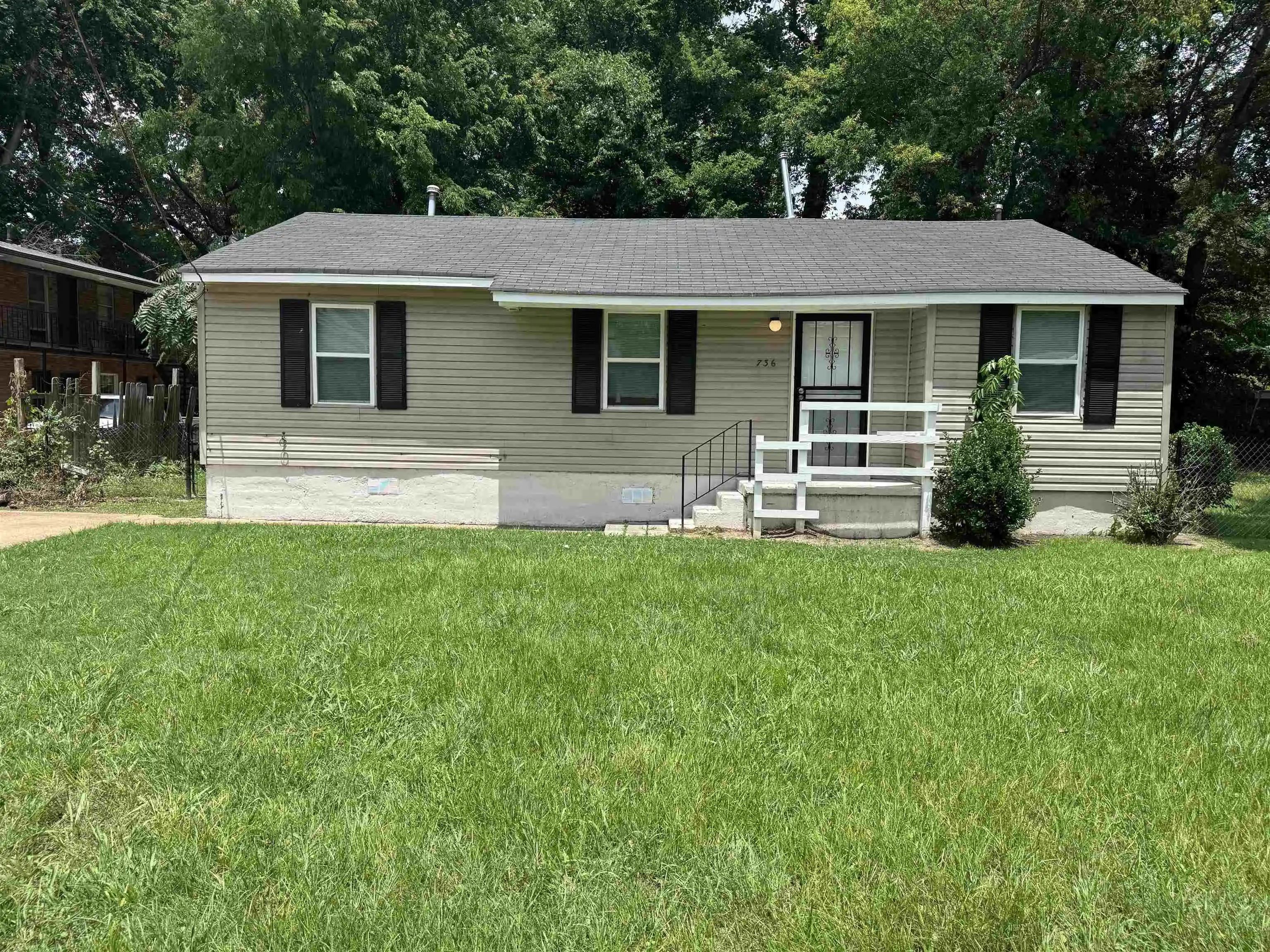 Photo 1 of Single family home for sale at 736 St Paul Ave, Memphis, TN 38126 | MLS# 10225280 | Listing updated on 2026-08-26