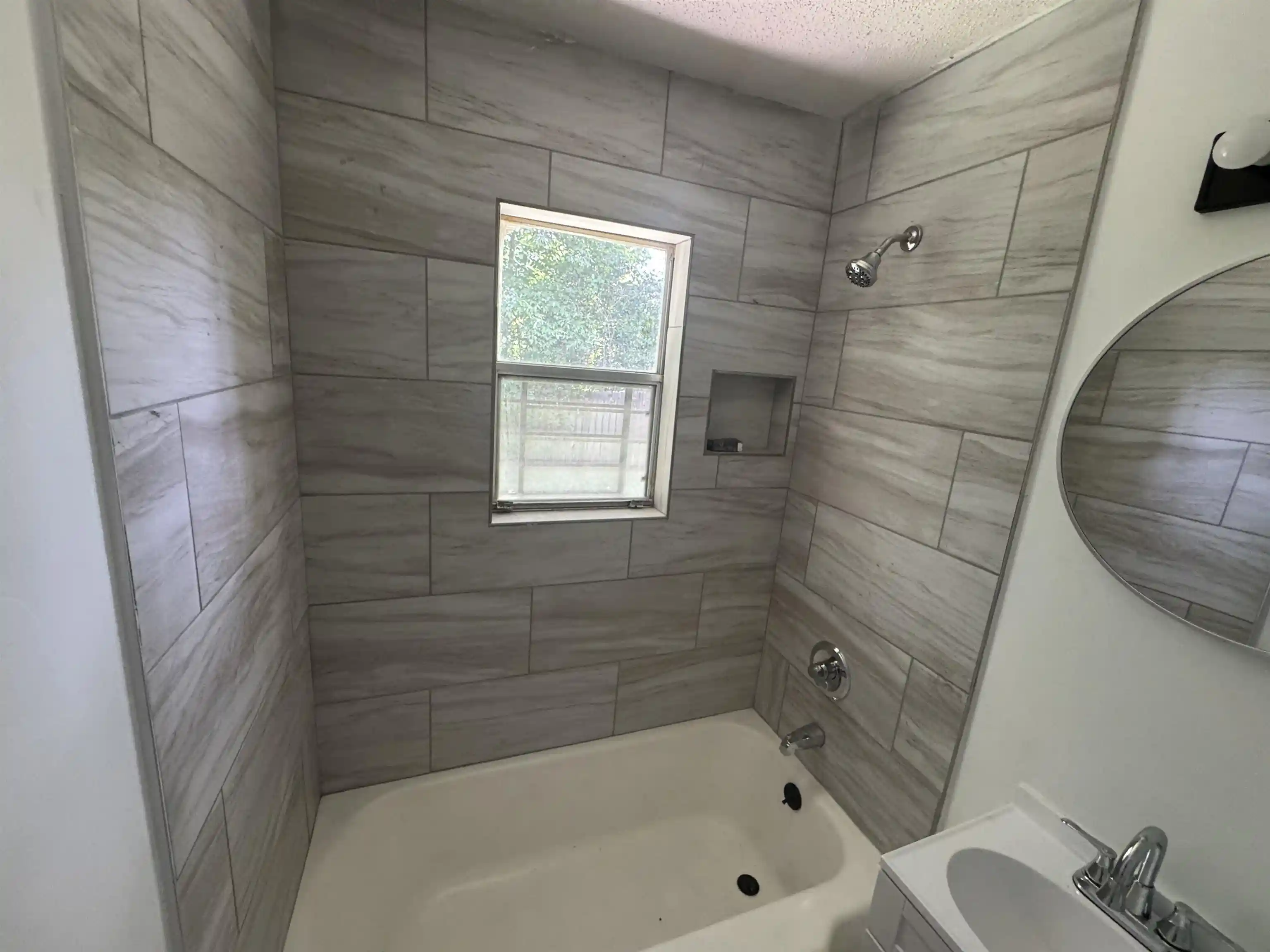 Photo 2 of Single family home for sale at 736 St Paul Ave, Memphis, TN 38126 | MLS# 10225280 | Listing updated on 2026-08-26