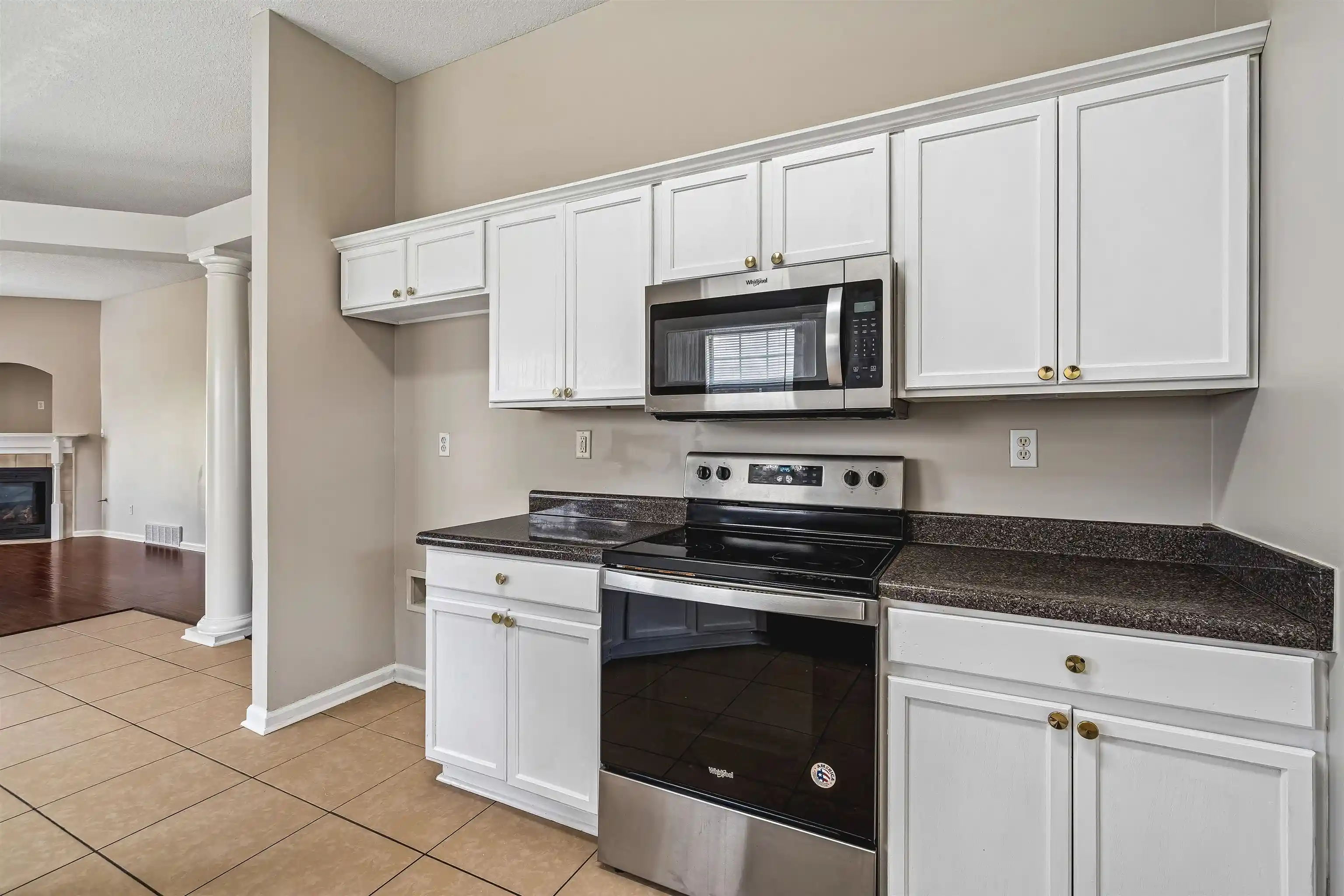 Photo 4 of Single family home for sale at 4879 Ridge Walk Ln, Memphis, TN 38125 | MLS# 10225406 | Listing updated on 2026-08-28