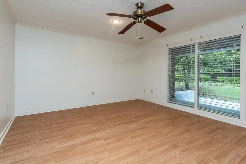 2nd image of 1999 Kostka Ln, Germantown, TN 38139 | MLS# 10225425